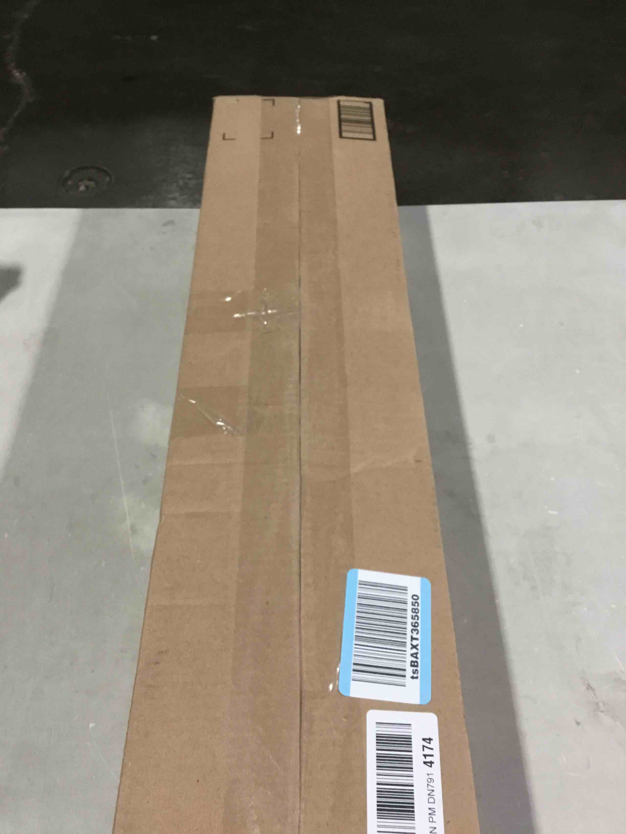 https://s3.amazonaws.com/lotting-images-prod/bidfta/PPE2292459_1746702453916.jpeg