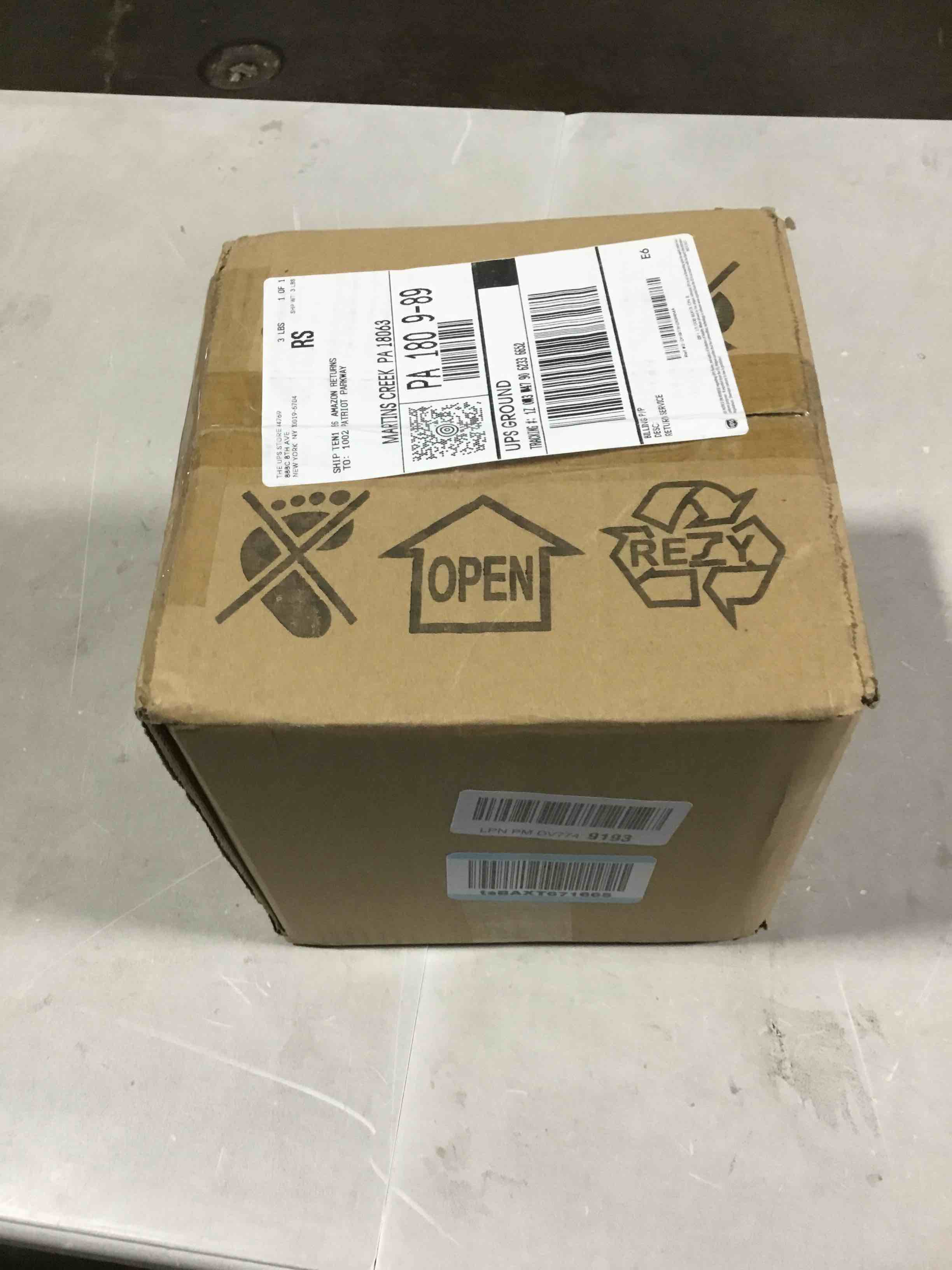 https://s3.amazonaws.com/lotting-images-prod/bidfta/PPE2292577_1746719254190.jpeg