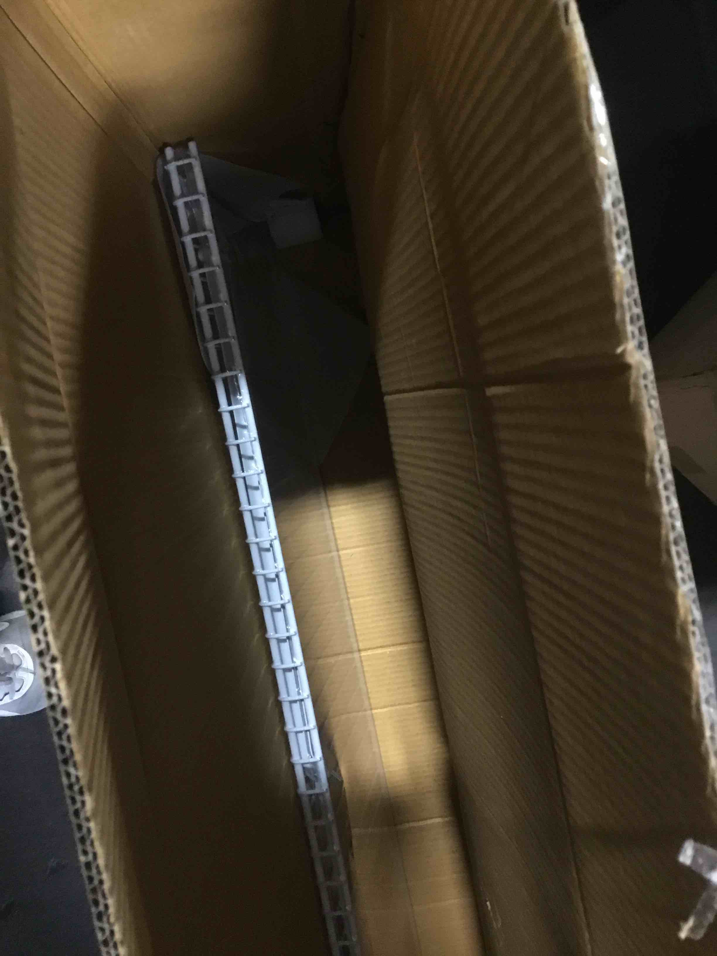 https://s3.amazonaws.com/lotting-images-prod/bidfta/PPE2292592_1746720402251.jpeg