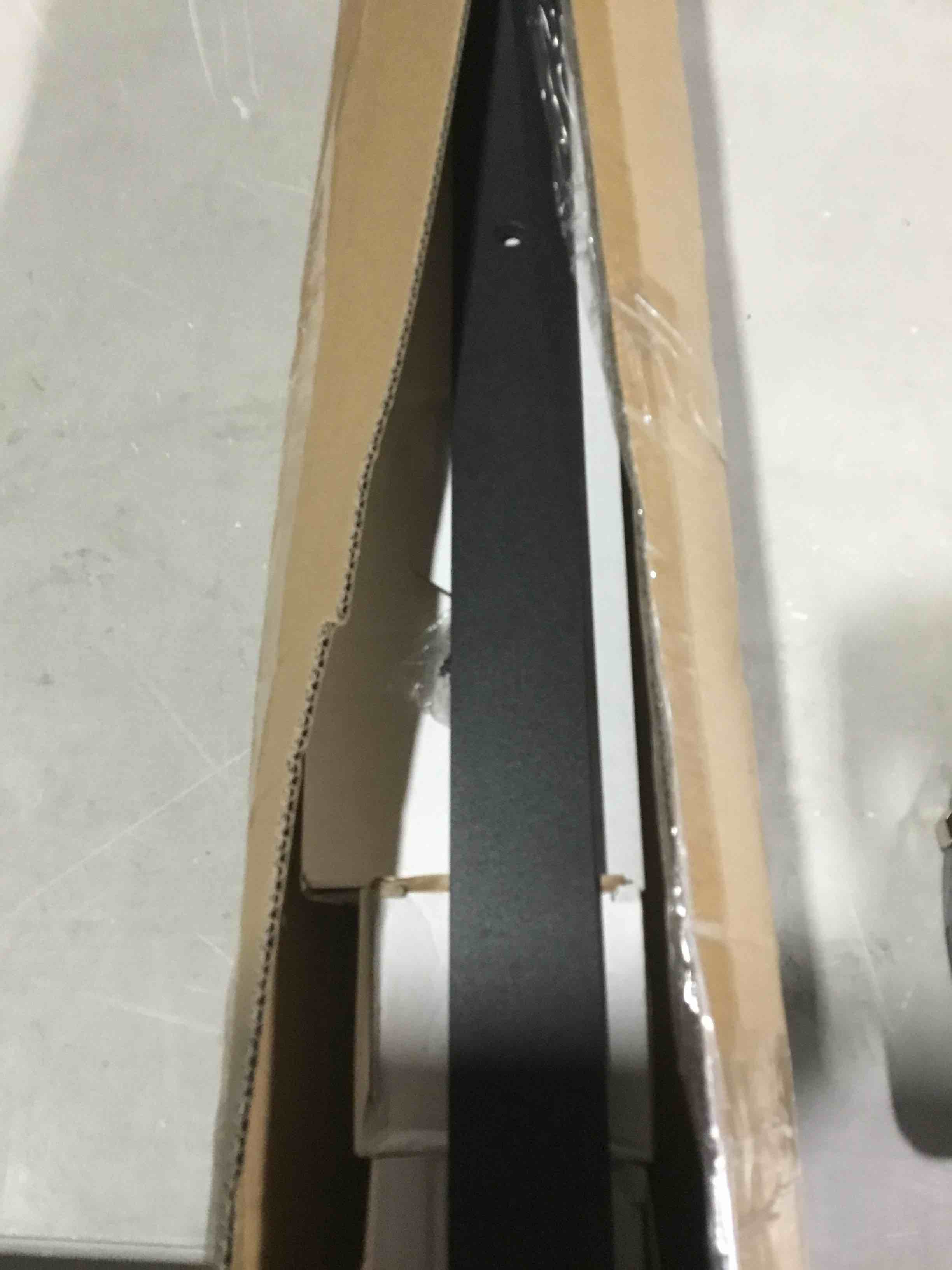 https://s3.amazonaws.com/lotting-images-prod/bidfta/PPE2292777_1746813692821.jpeg