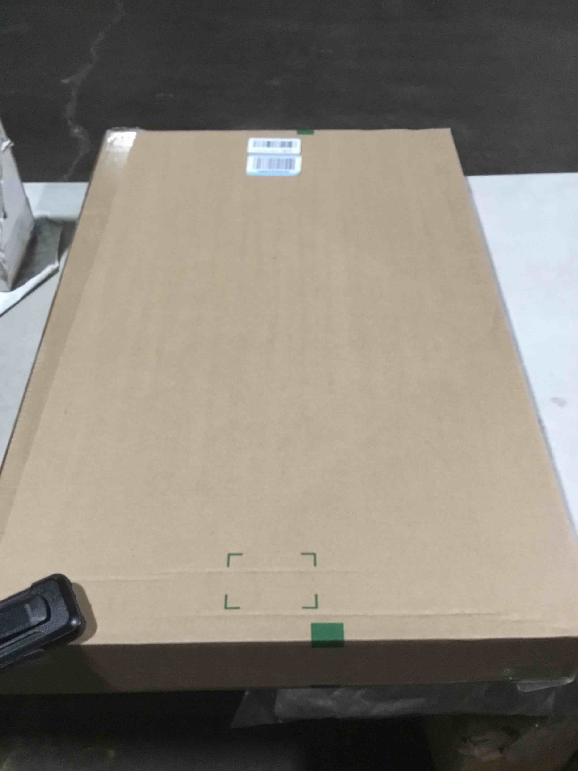 https://s3.amazonaws.com/lotting-images-prod/bidfta/PPE2292785_1747046580114.jpeg