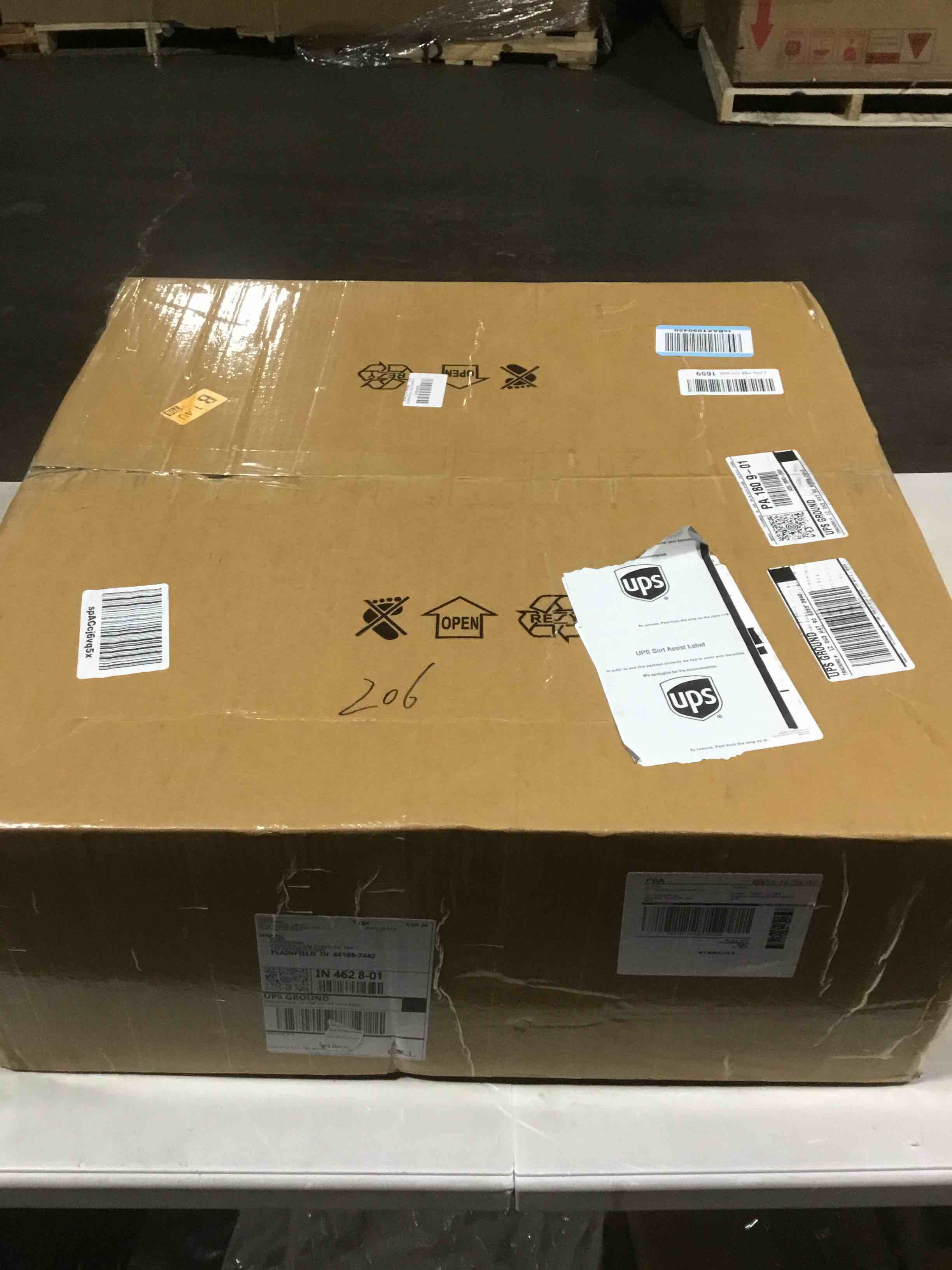 https://s3.amazonaws.com/lotting-images-prod/bidfta/PPE2292842_1747052974740.jpeg