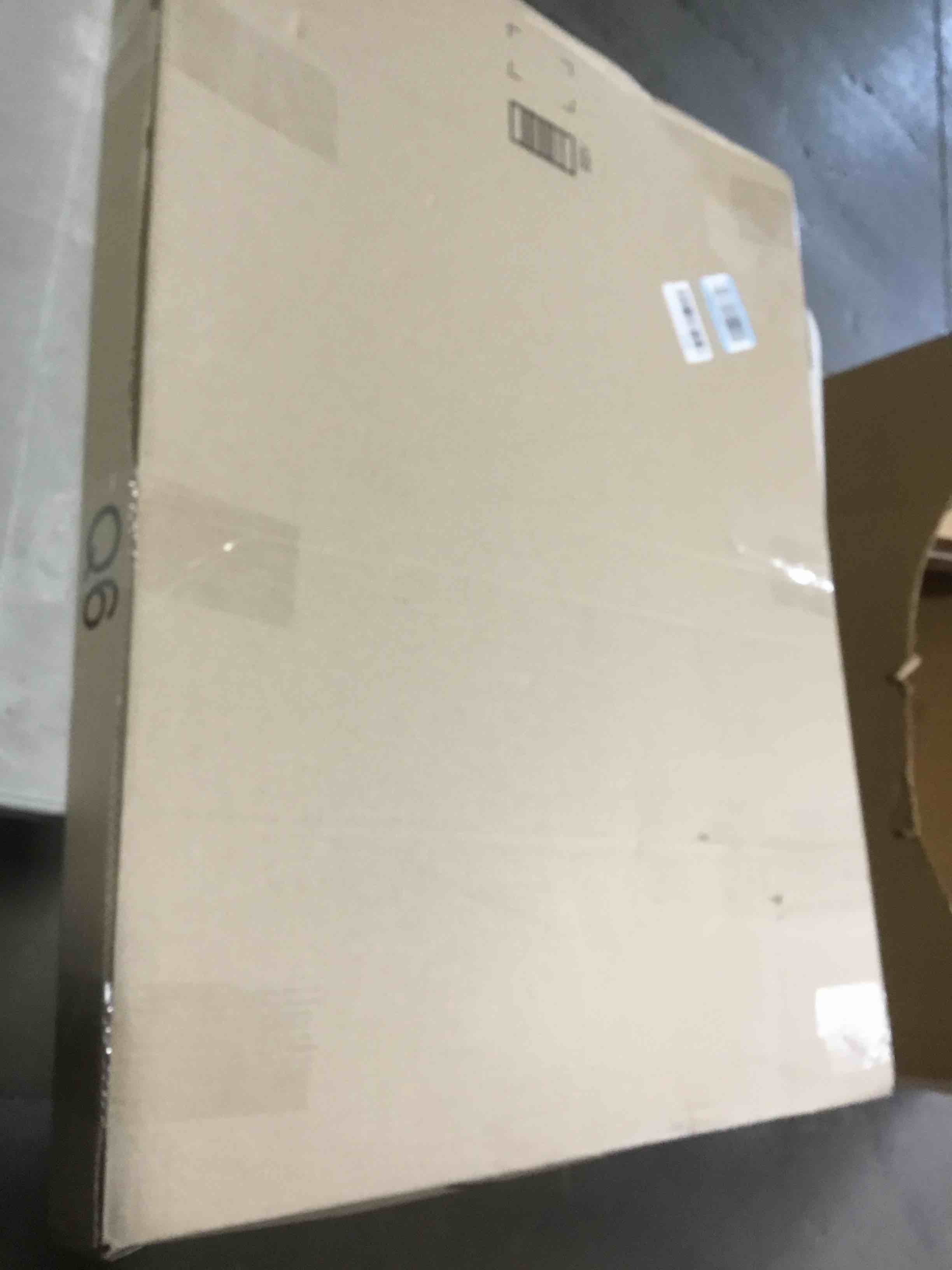 https://s3.amazonaws.com/lotting-images-prod/bidfta/PPE2294415_1744994832438.jpeg