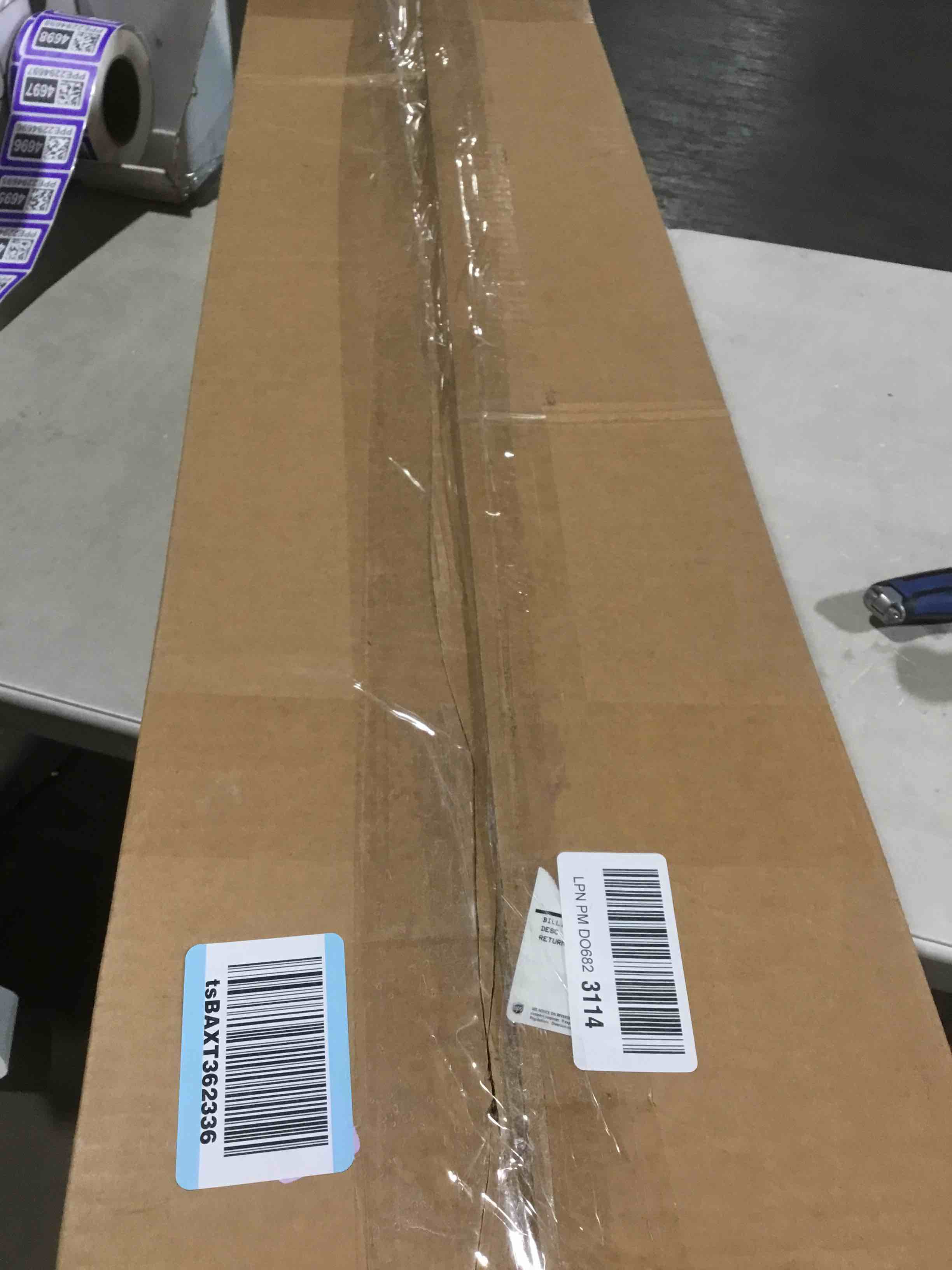 https://s3.amazonaws.com/lotting-images-prod/bidfta/PPE2294692_1745411422106.jpeg
