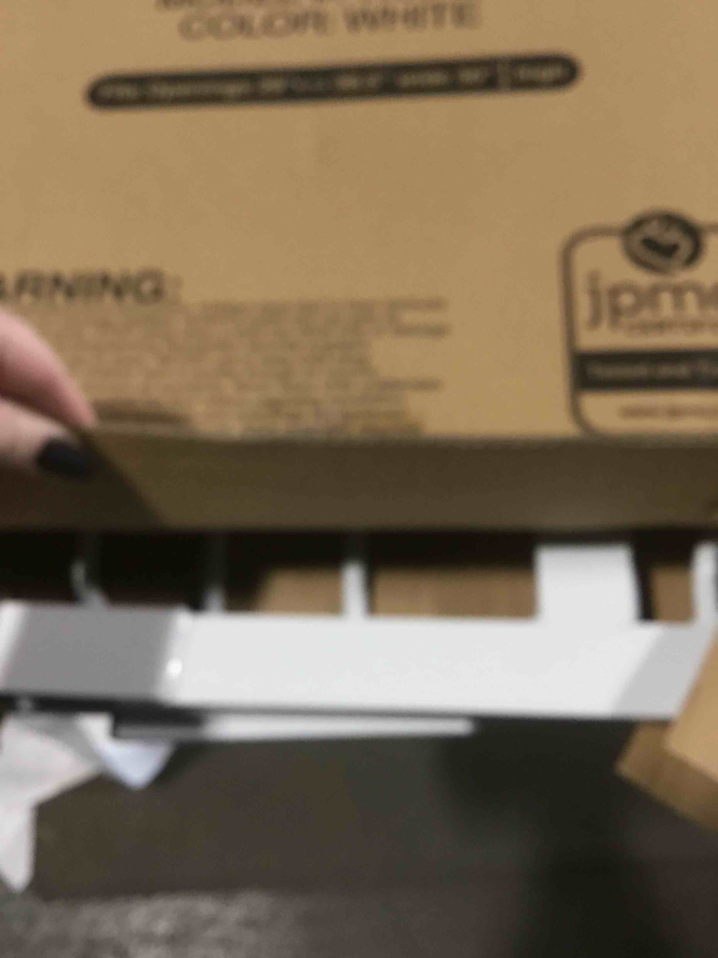 https://s3.amazonaws.com/lotting-images-prod/bidfta/PPE2294704_1745413691405.jpeg