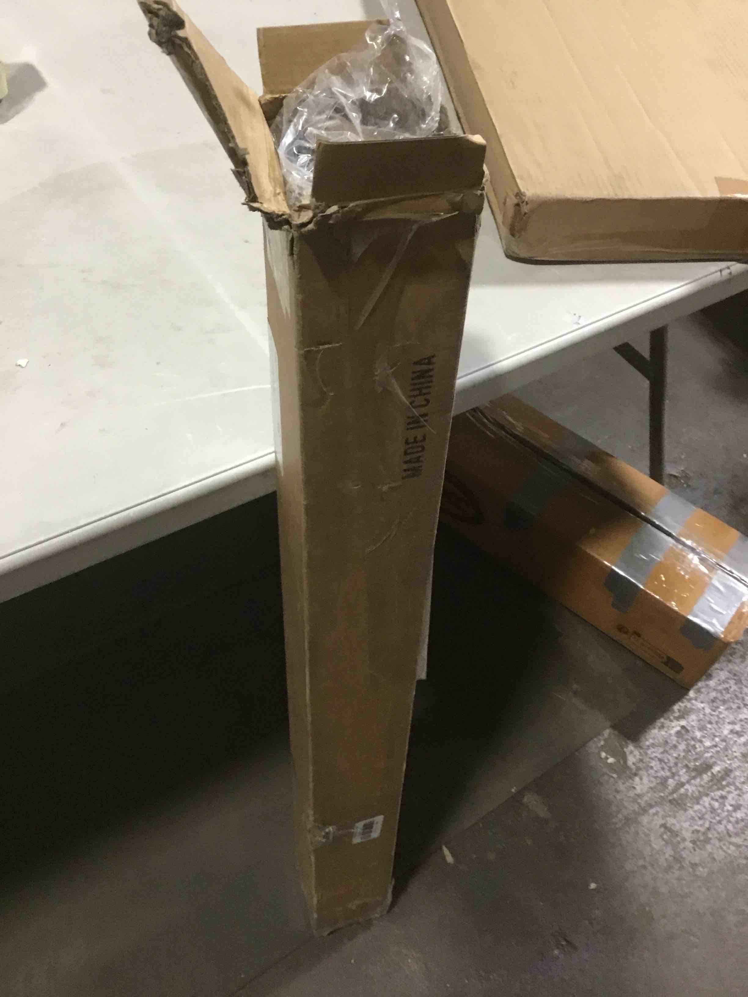 https://s3.amazonaws.com/lotting-images-prod/bidfta/PPE2295280_1745942677546.jpeg