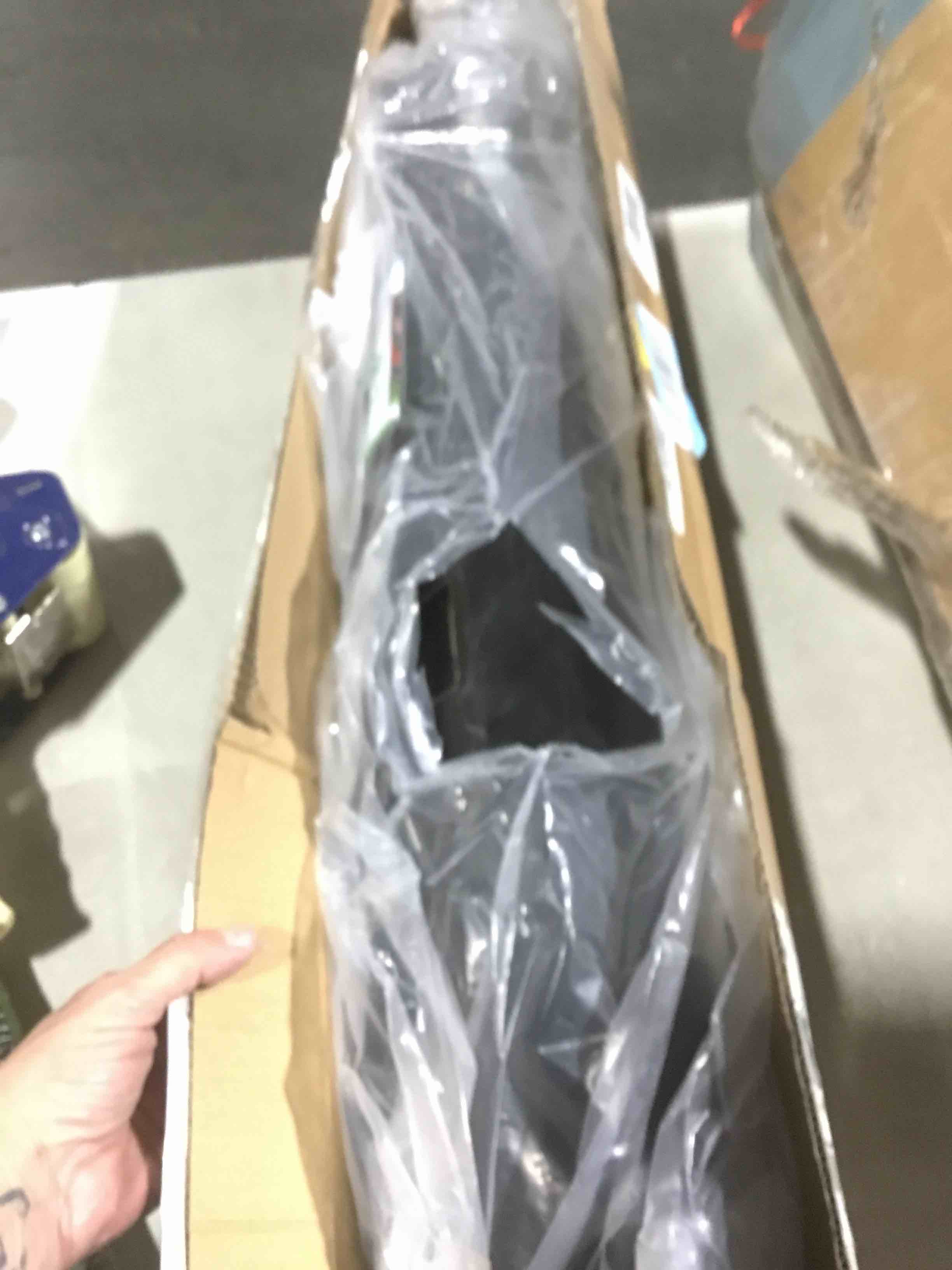 https://s3.amazonaws.com/lotting-images-prod/bidfta/PPE2295291_1745944750787.jpeg
