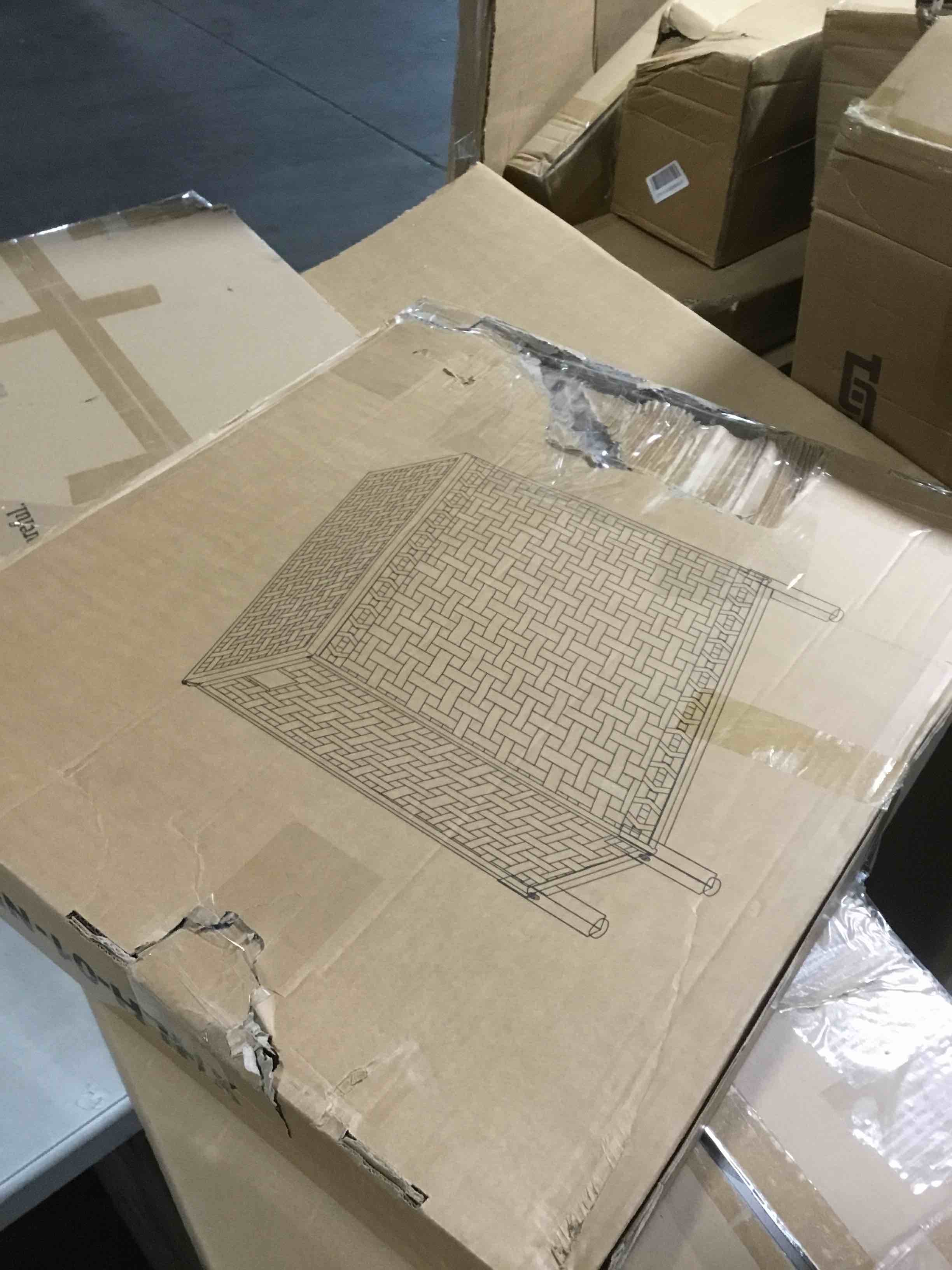 https://s3.amazonaws.com/lotting-images-prod/bidfta/PPE2295438_1746125191016.jpeg