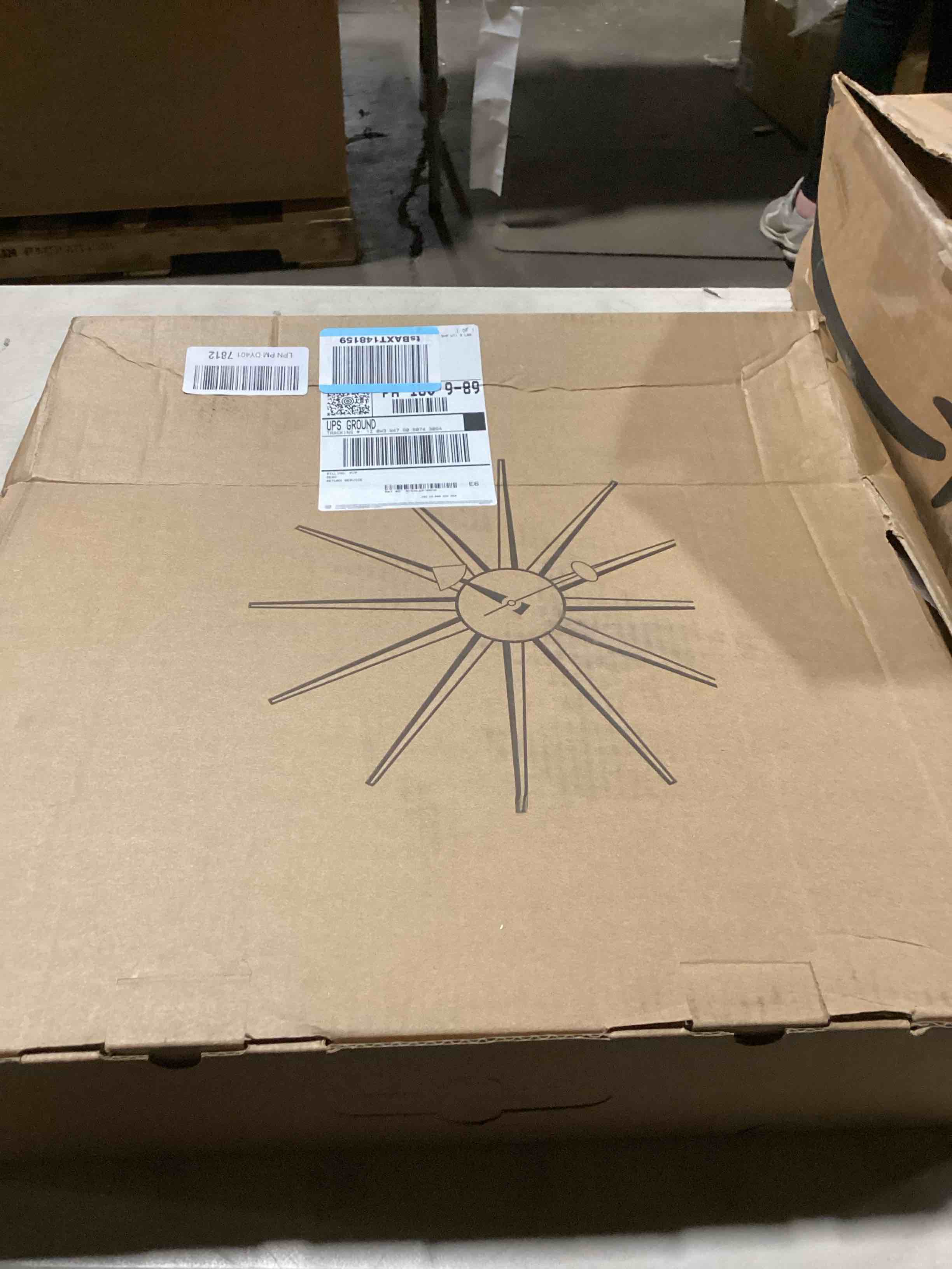 https://s3.amazonaws.com/lotting-images-prod/bidfta/PPE2295478_1746550807229.jpeg