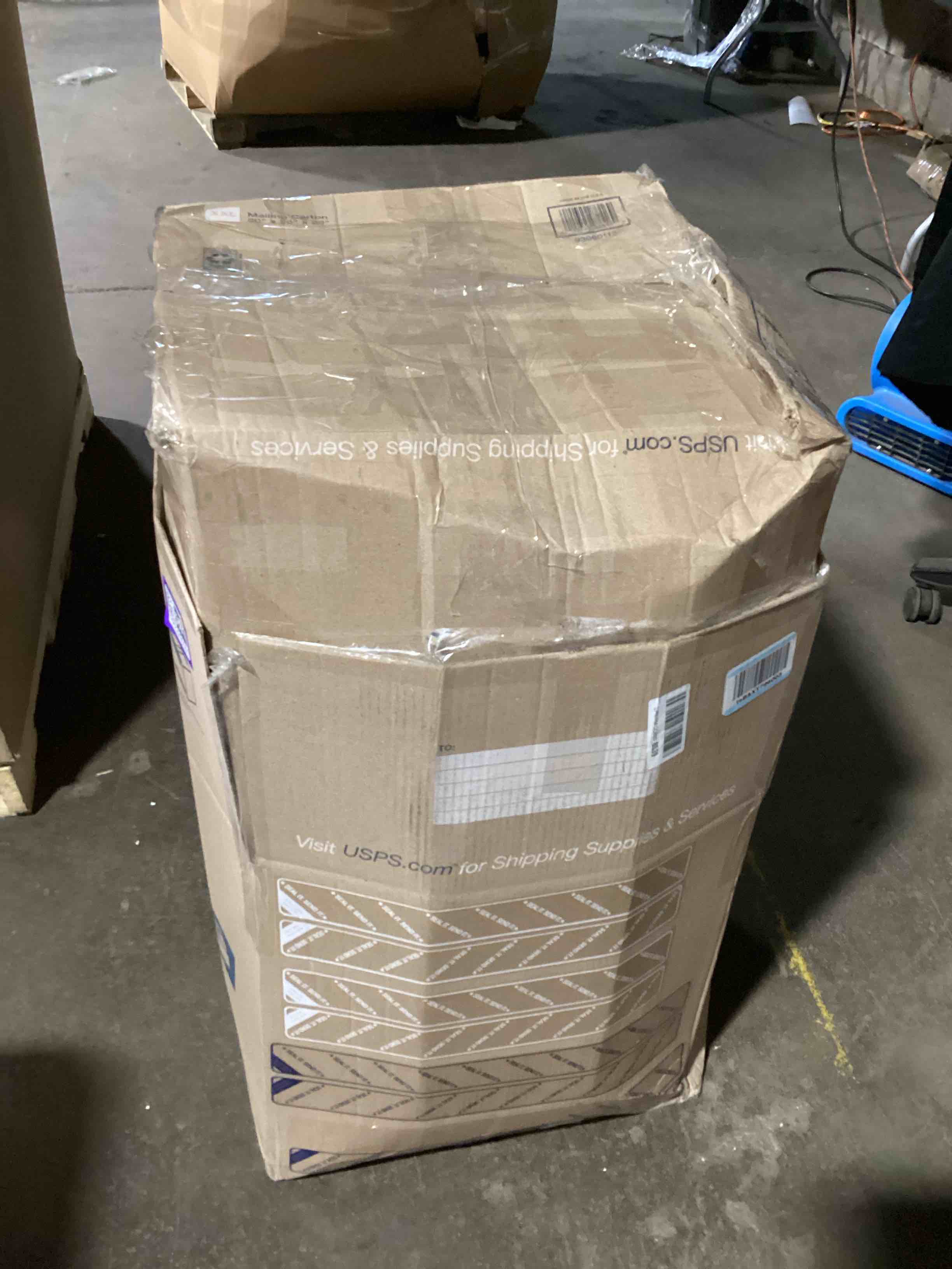 https://s3.amazonaws.com/lotting-images-prod/bidfta/PPE2295501_1746556031576.jpeg