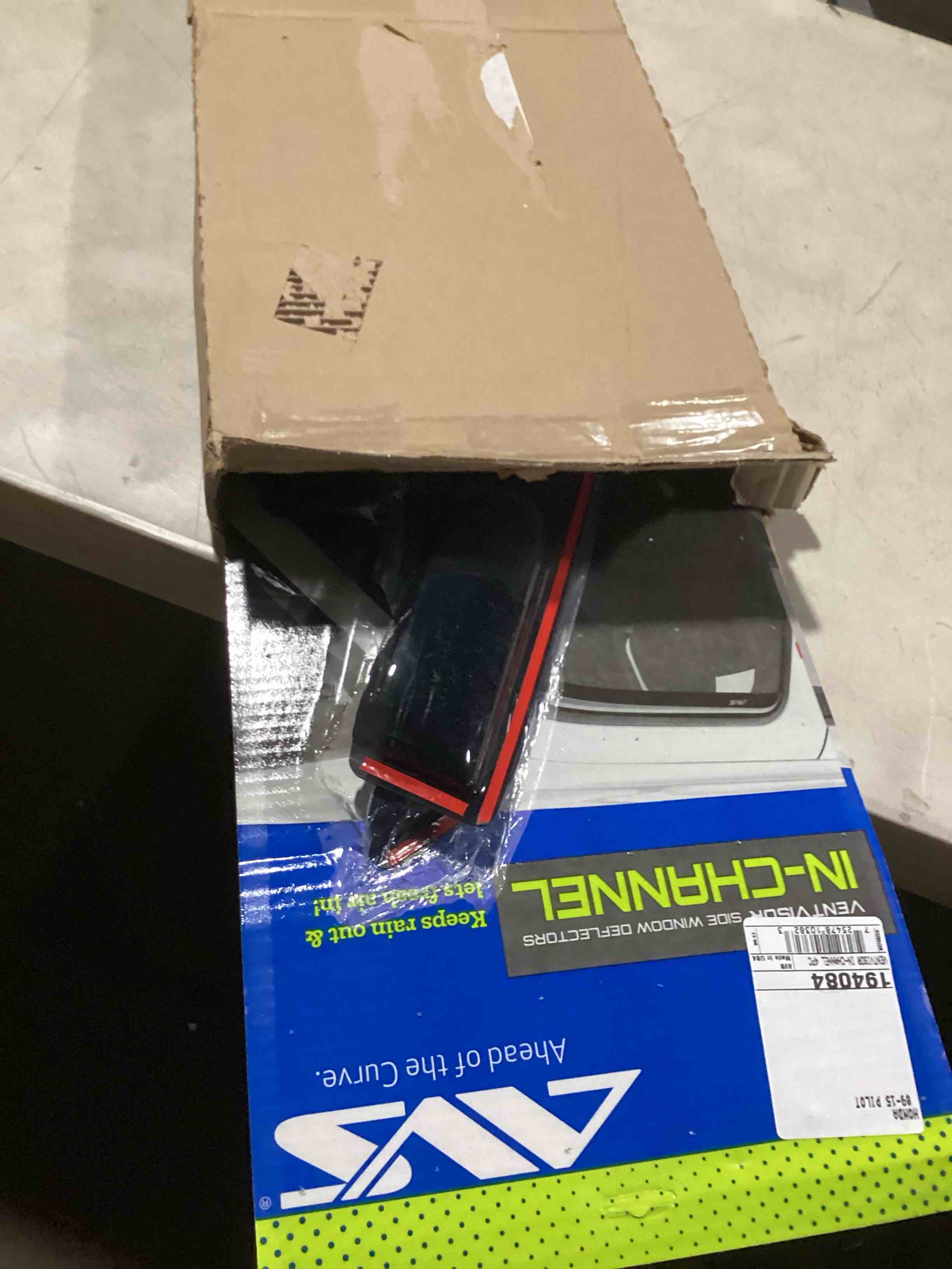 https://s3.amazonaws.com/lotting-images-prod/bidfta/PPE2295604_1746634106401.jpeg