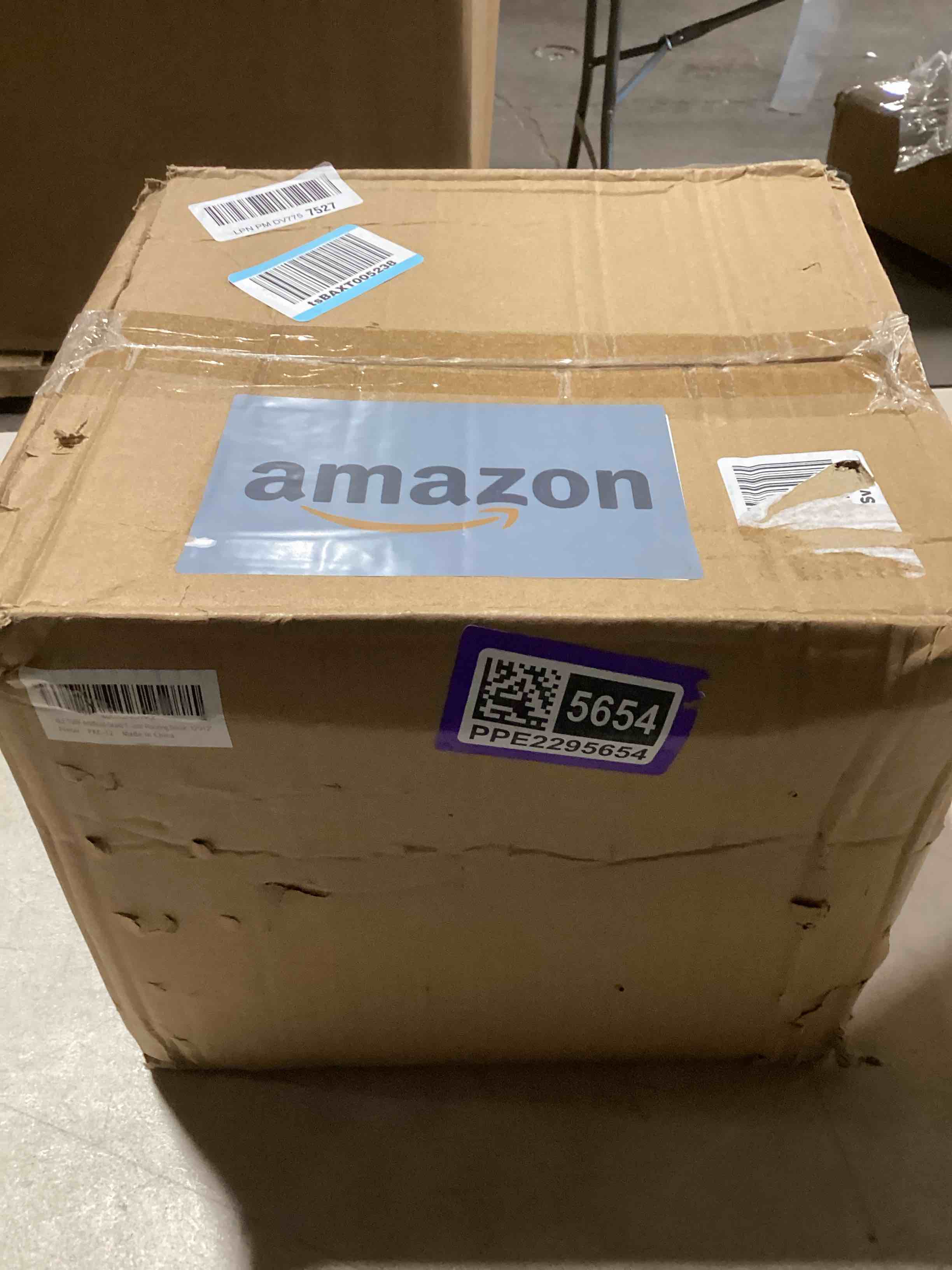 https://s3.amazonaws.com/lotting-images-prod/bidfta/PPE2295654_1746643869711.jpeg