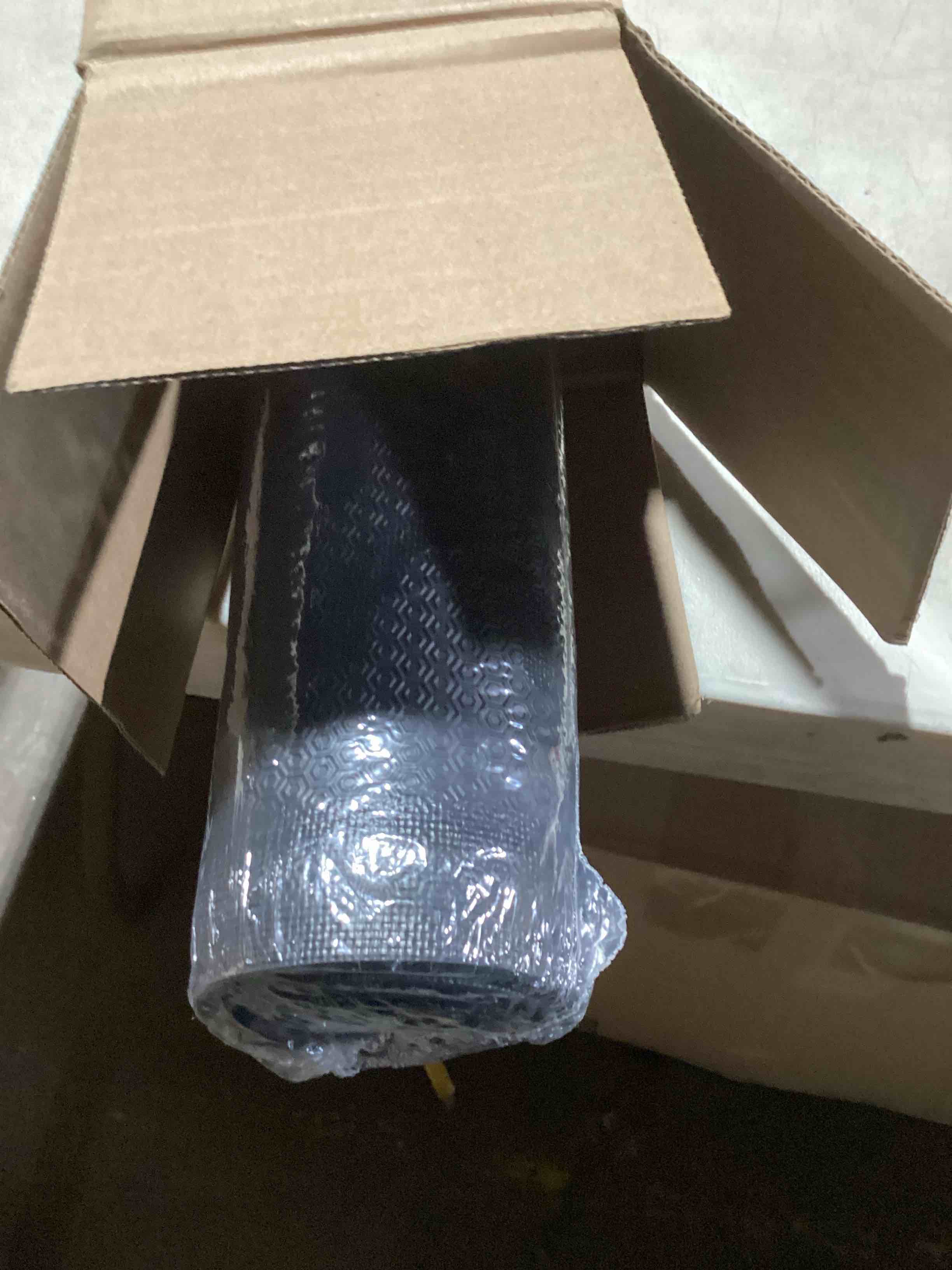 https://s3.amazonaws.com/lotting-images-prod/bidfta/PPE2295806_1746727224912.jpeg