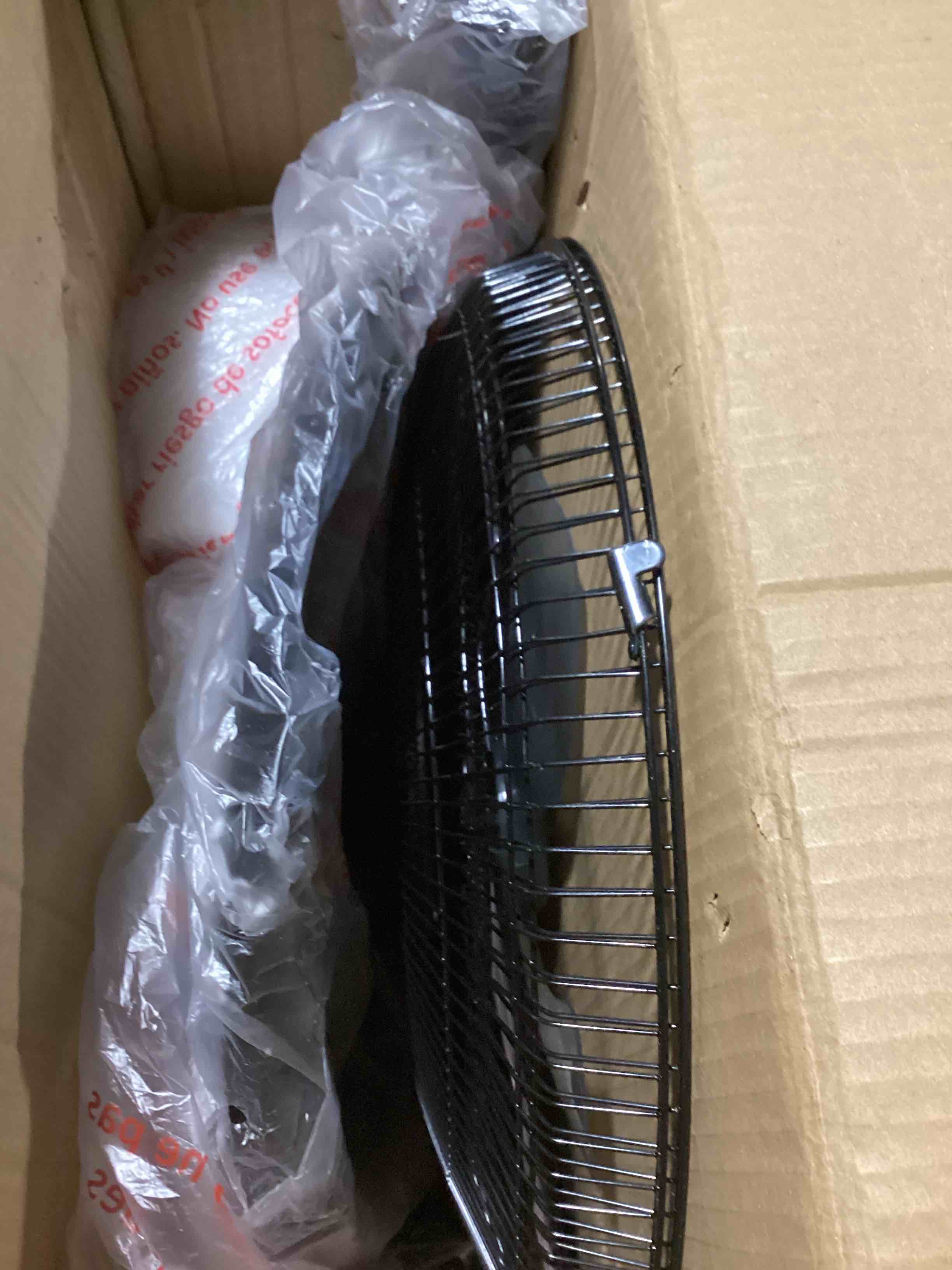 https://s3.amazonaws.com/lotting-images-prod/bidfta/PPE2295870_1746807304623.jpeg