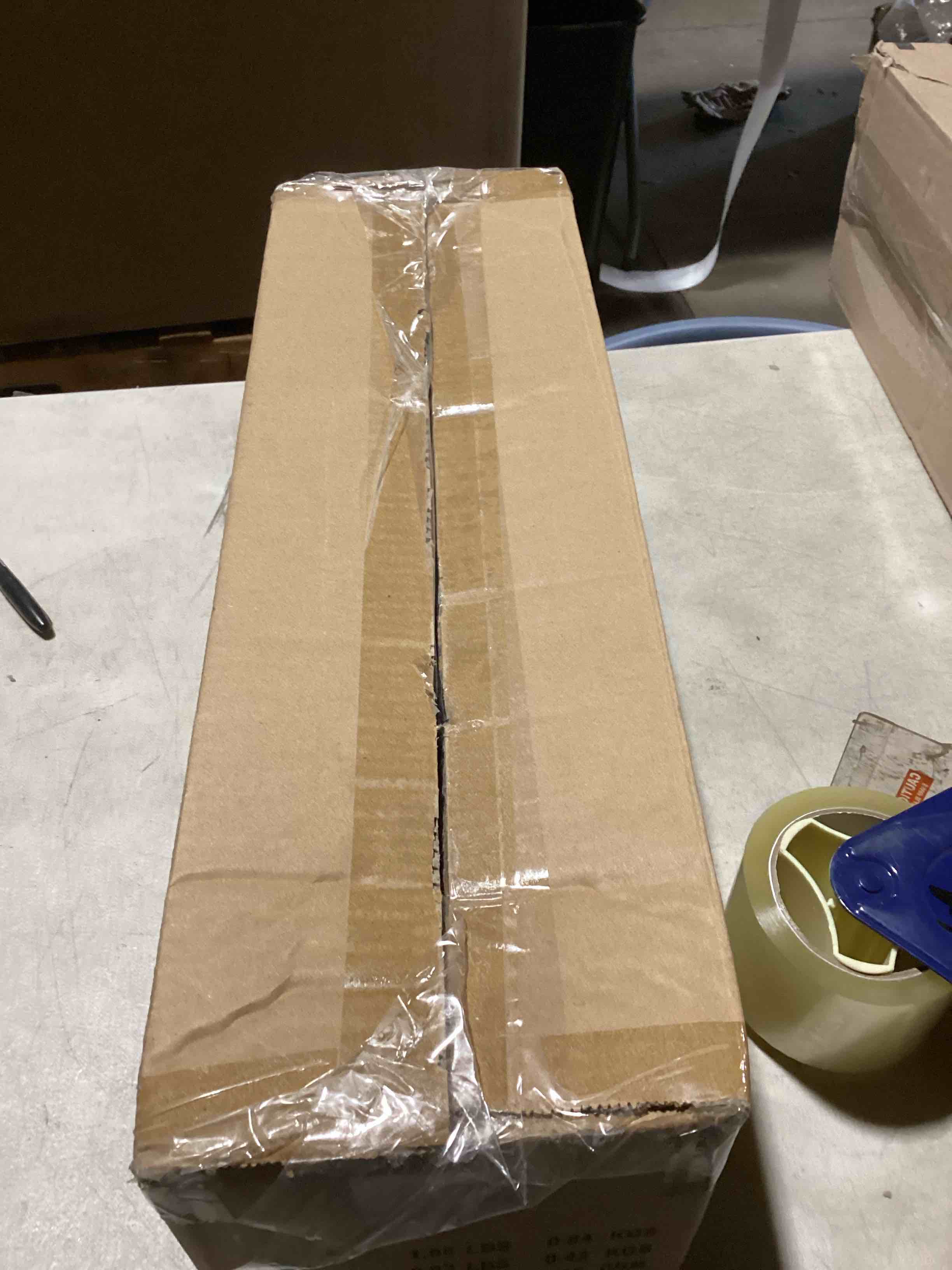 https://s3.amazonaws.com/lotting-images-prod/bidfta/PPE2295884_1746808702580.jpeg