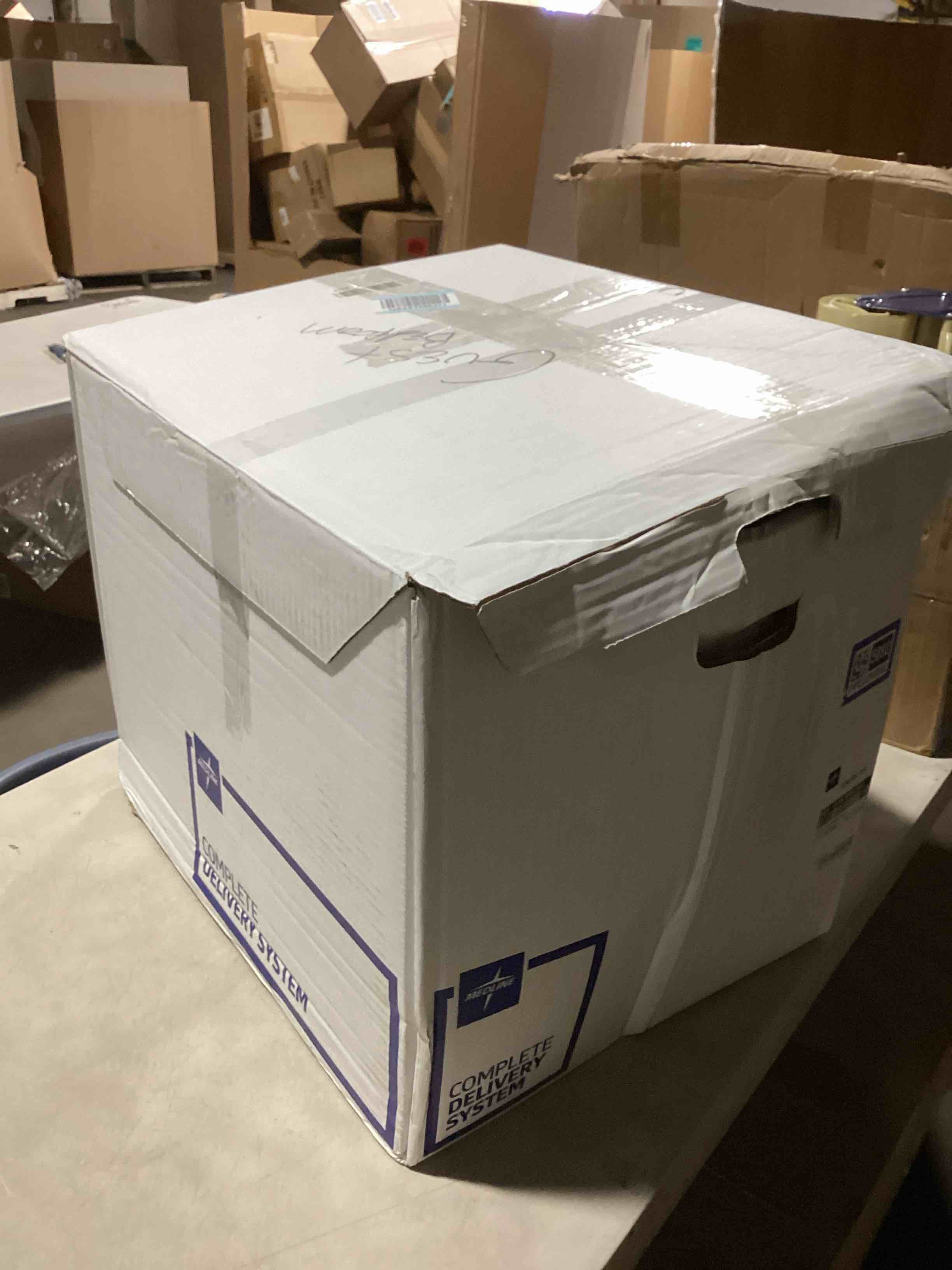 https://s3.amazonaws.com/lotting-images-prod/bidfta/PPE2295892_1746809284502.jpeg