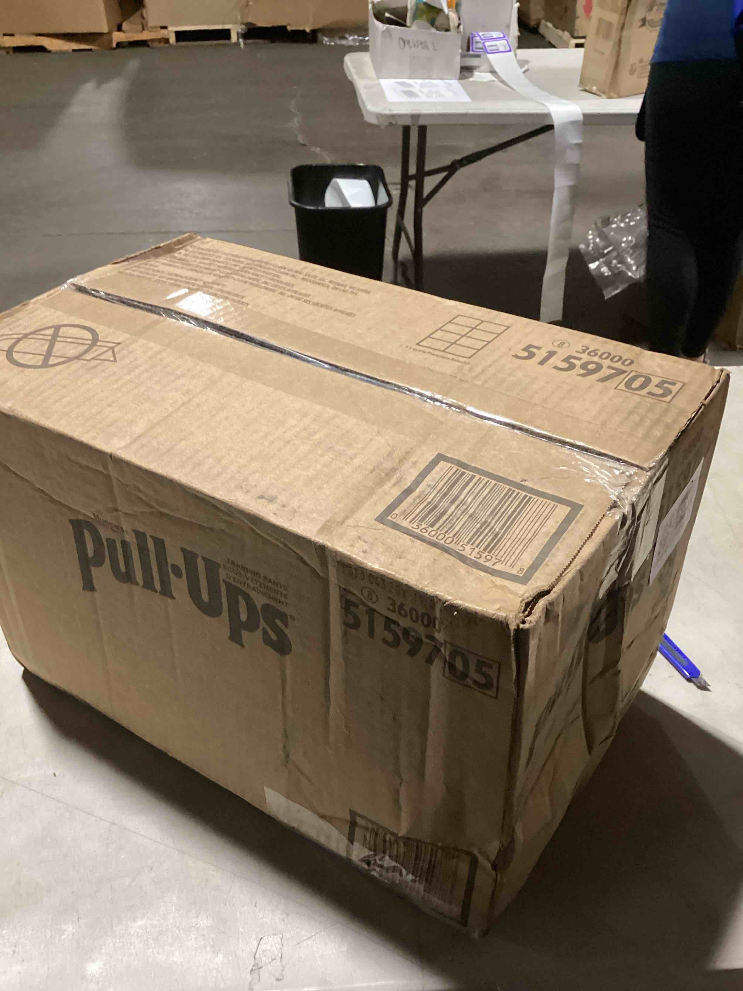https://s3.amazonaws.com/lotting-images-prod/bidfta/PPE2295949_1747048658703.jpeg