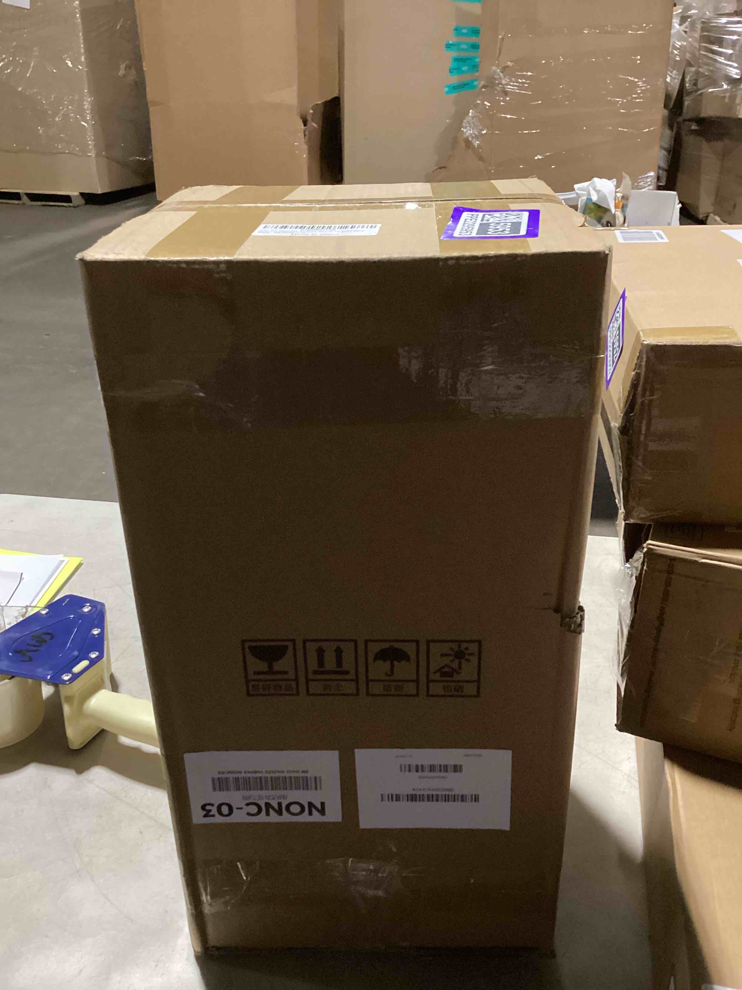 https://s3.amazonaws.com/lotting-images-prod/bidfta/PPE2295953_1747048046273.jpeg