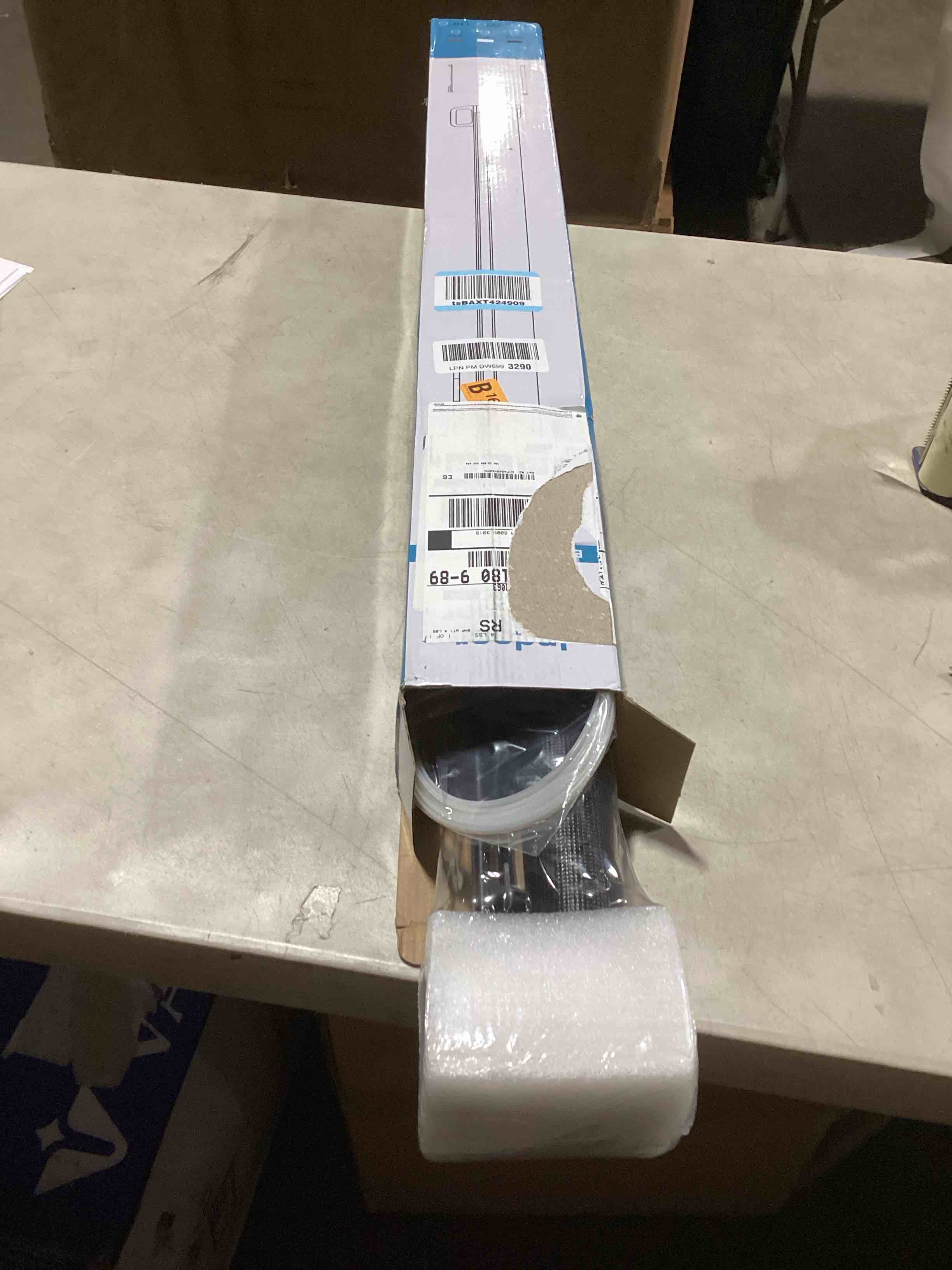 https://s3.amazonaws.com/lotting-images-prod/bidfta/PPE2295967_1747051496391.jpeg