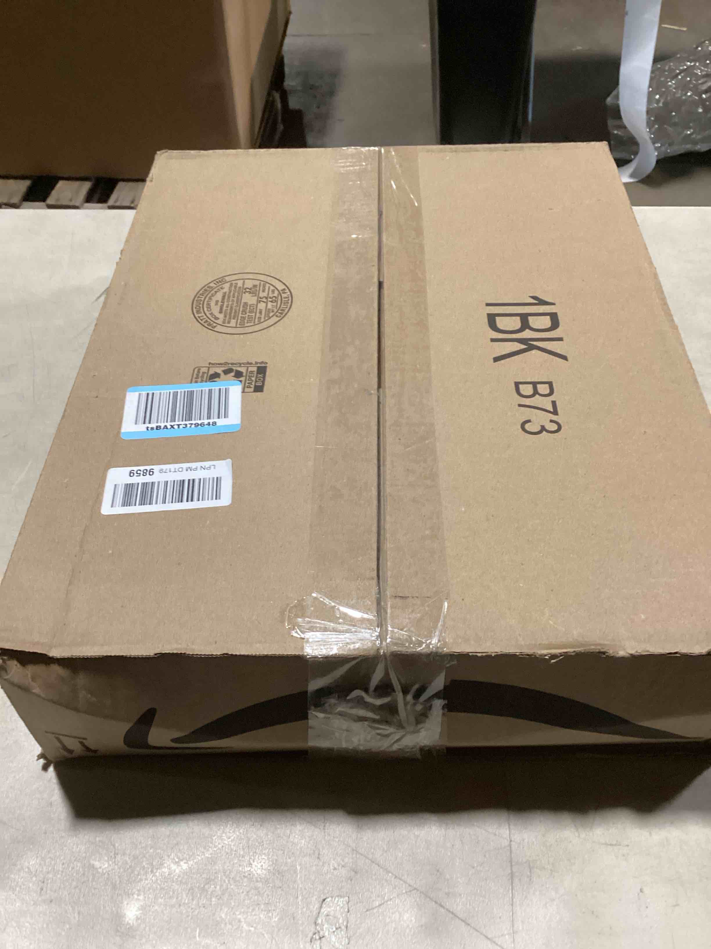https://s3.amazonaws.com/lotting-images-prod/bidfta/PPE2295997_1747058367794.jpeg