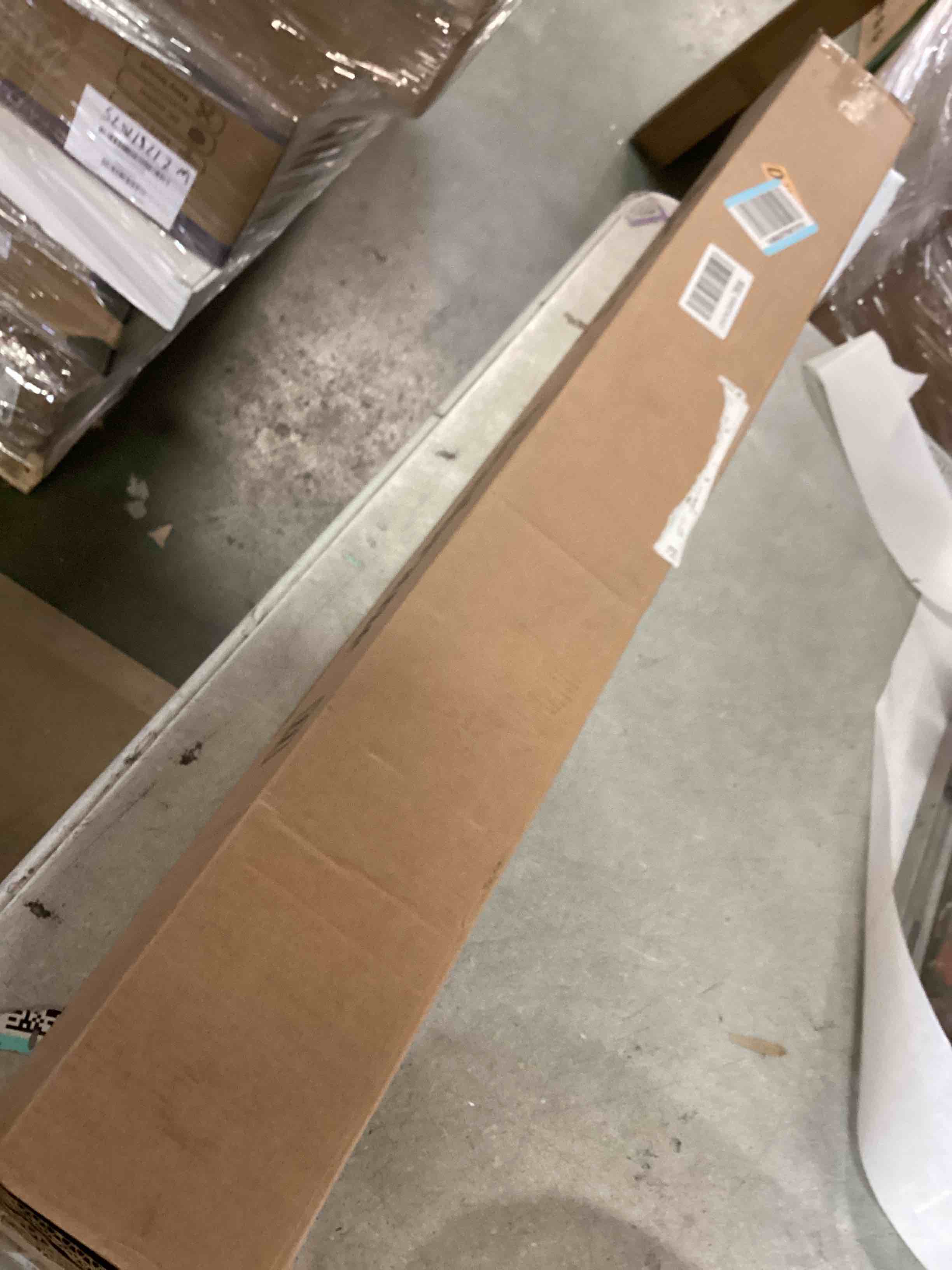 https://s3.amazonaws.com/lotting-images-prod/bidfta/PPE2296914_1742830283856.jpeg