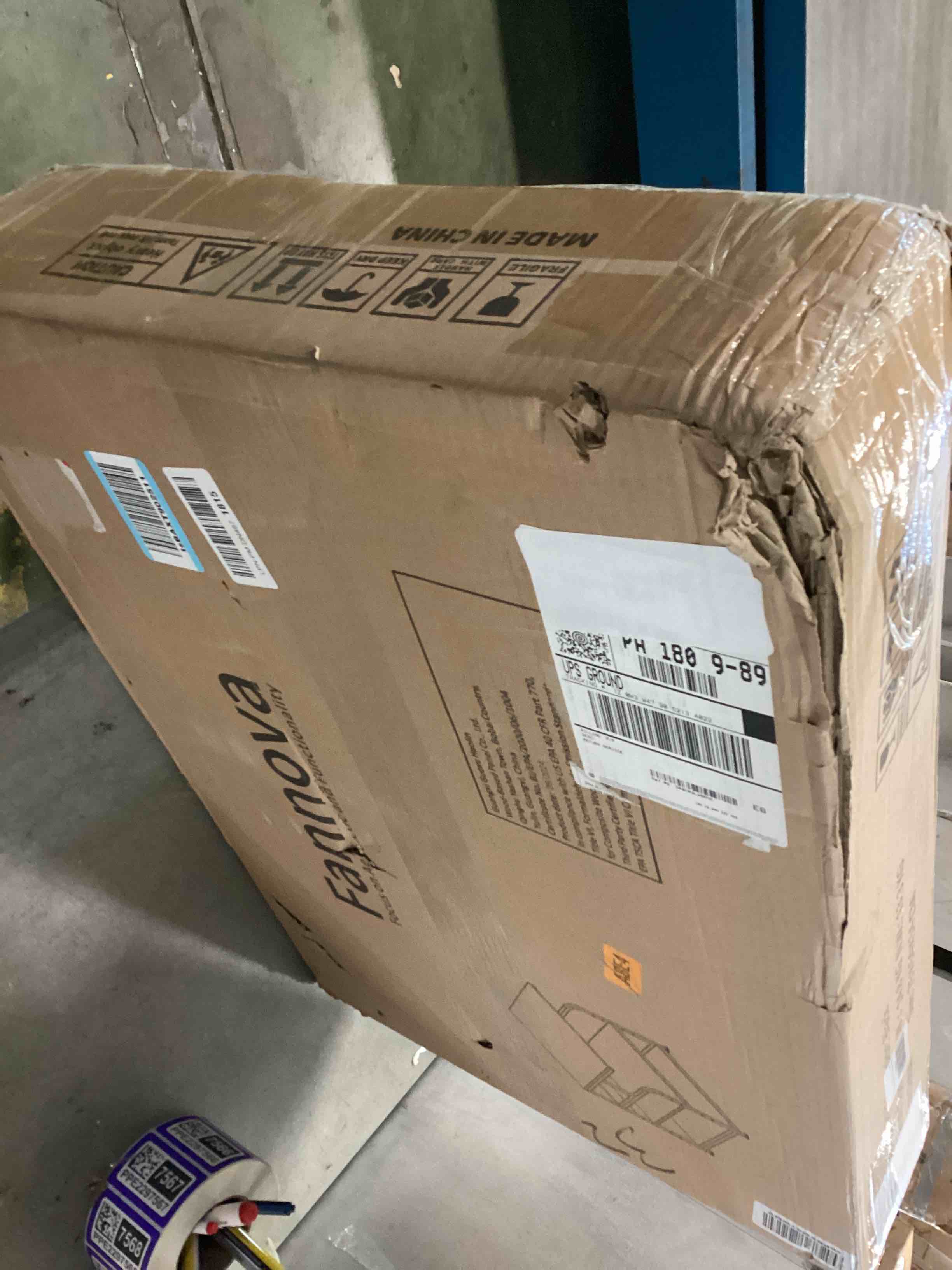 https://s3.amazonaws.com/lotting-images-prod/bidfta/PPE2297558_1743080344767.jpeg