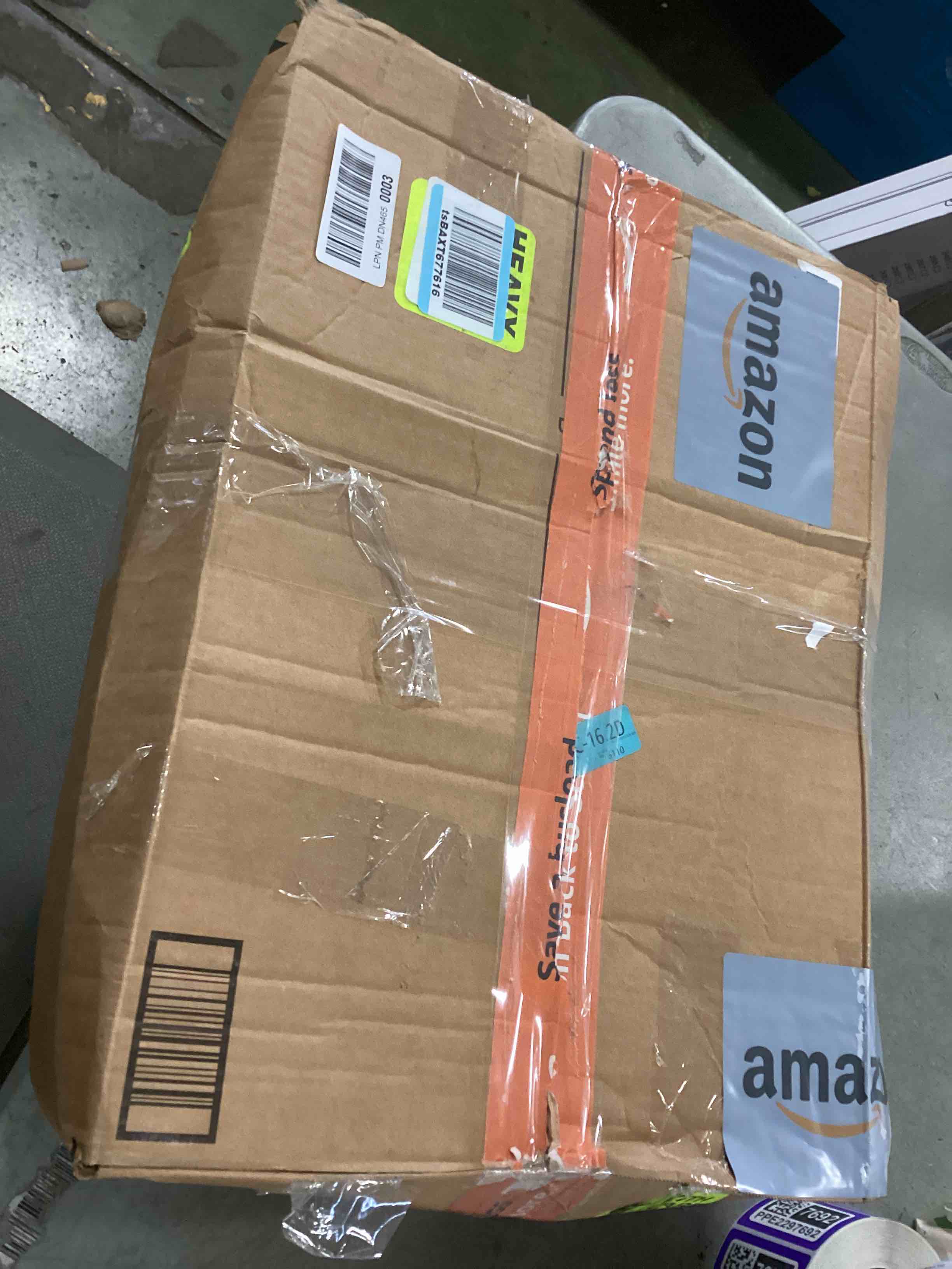 https://s3.amazonaws.com/lotting-images-prod/bidfta/PPE2297684_1743093510180.jpeg
