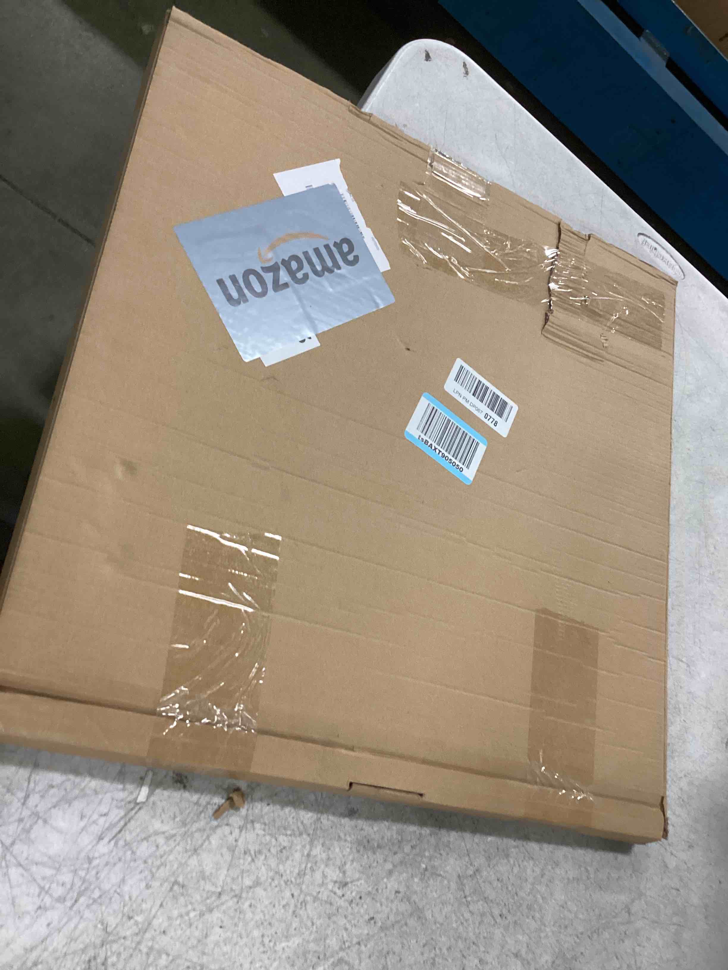 https://s3.amazonaws.com/lotting-images-prod/bidfta/PPE2298054_1743426094346.jpeg