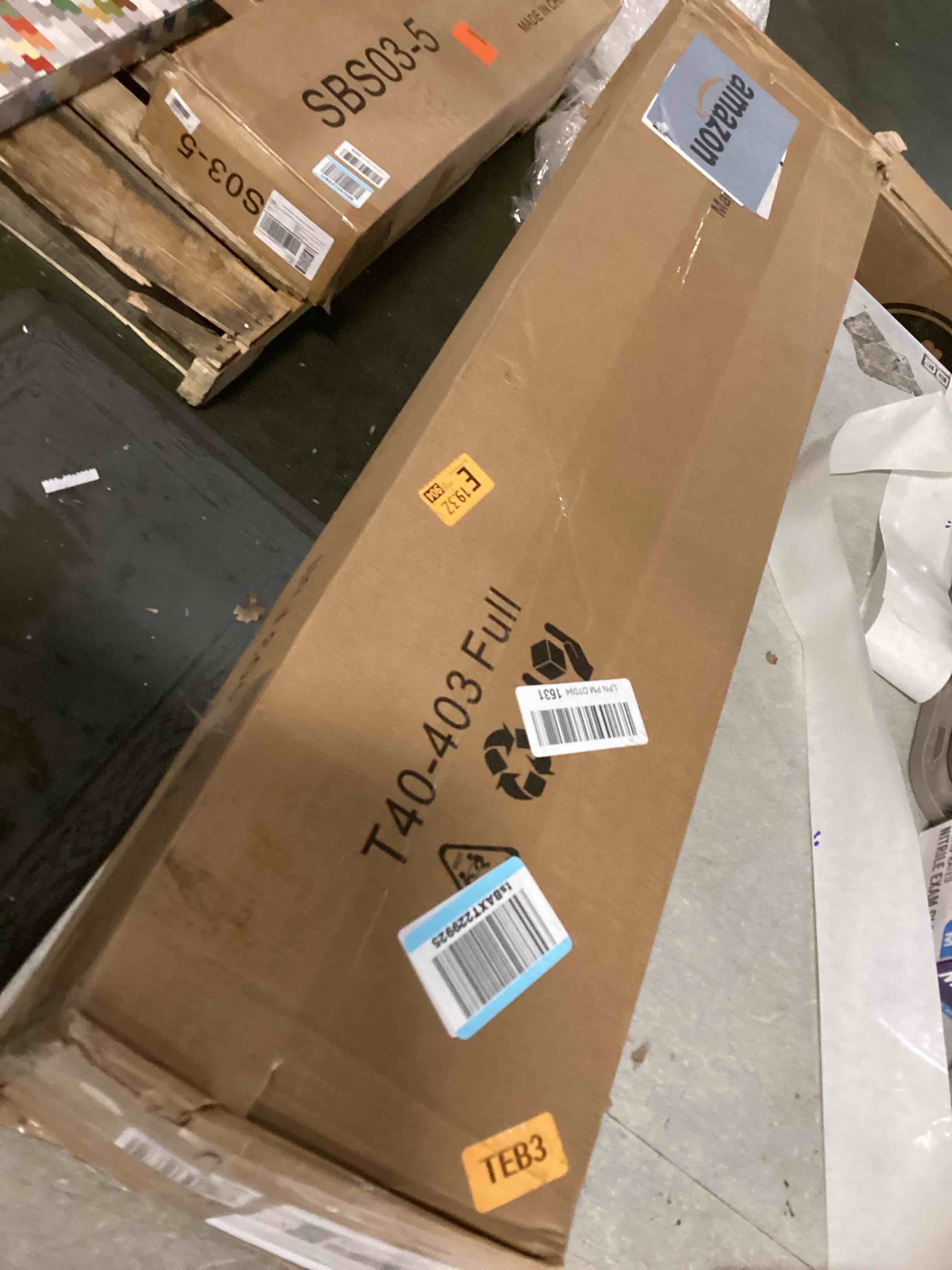 https://s3.amazonaws.com/lotting-images-prod/bidfta/PPE2298677_1743693544732.jpeg
