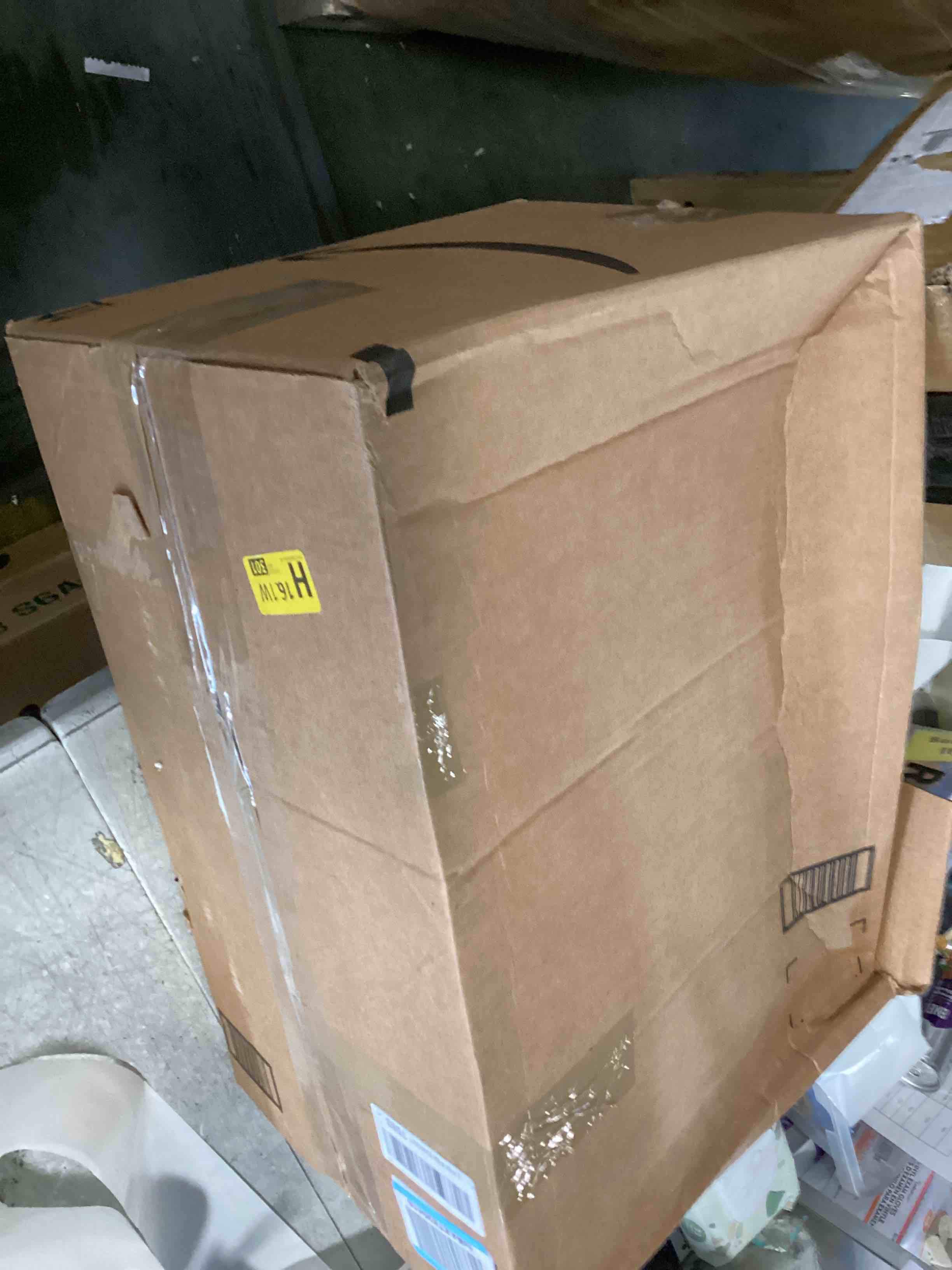 https://s3.amazonaws.com/lotting-images-prod/bidfta/PPE2298744_1743704503380.jpeg