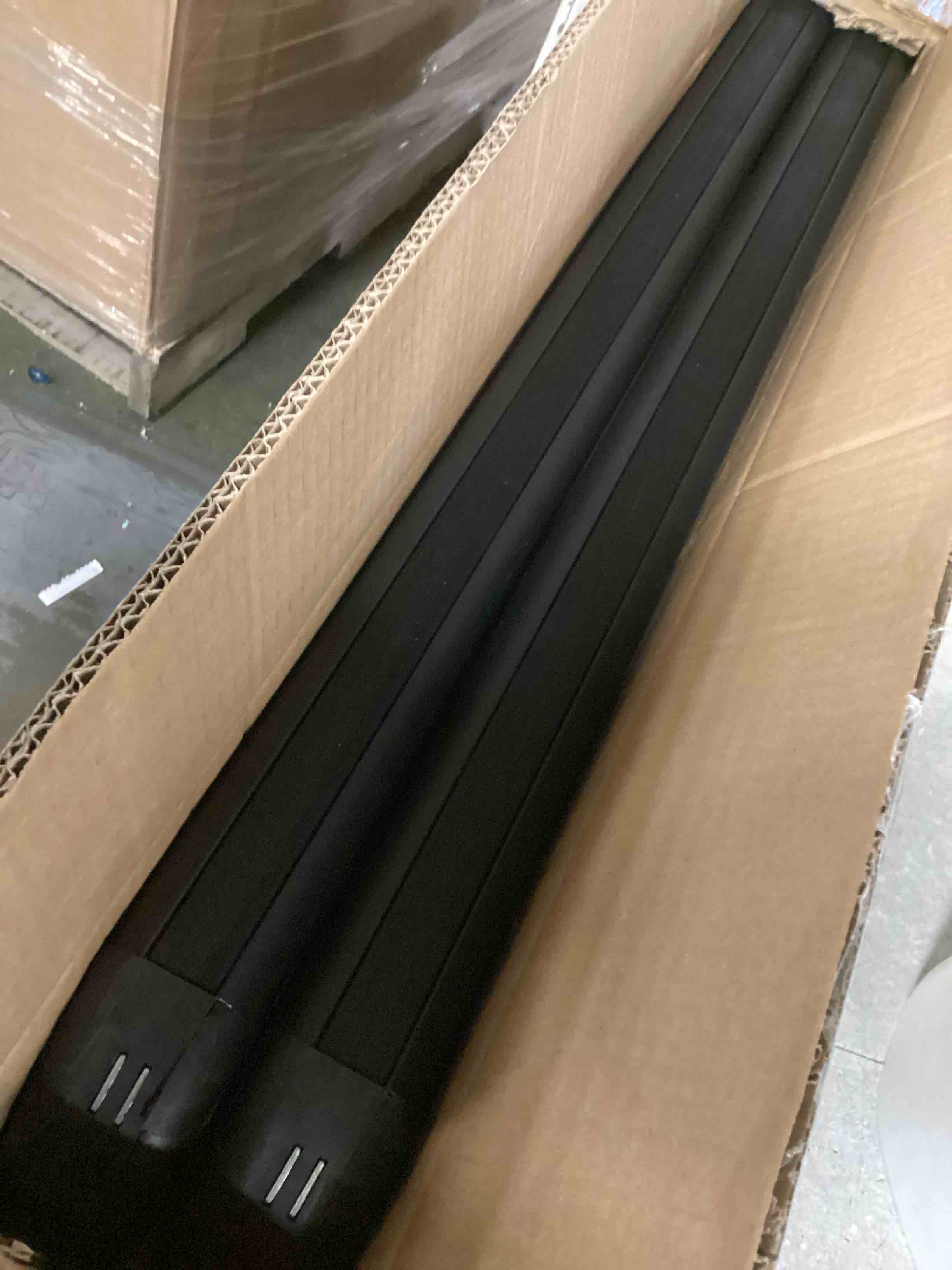 https://s3.amazonaws.com/lotting-images-prod/bidfta/PPE2298805_1743769692781.jpeg