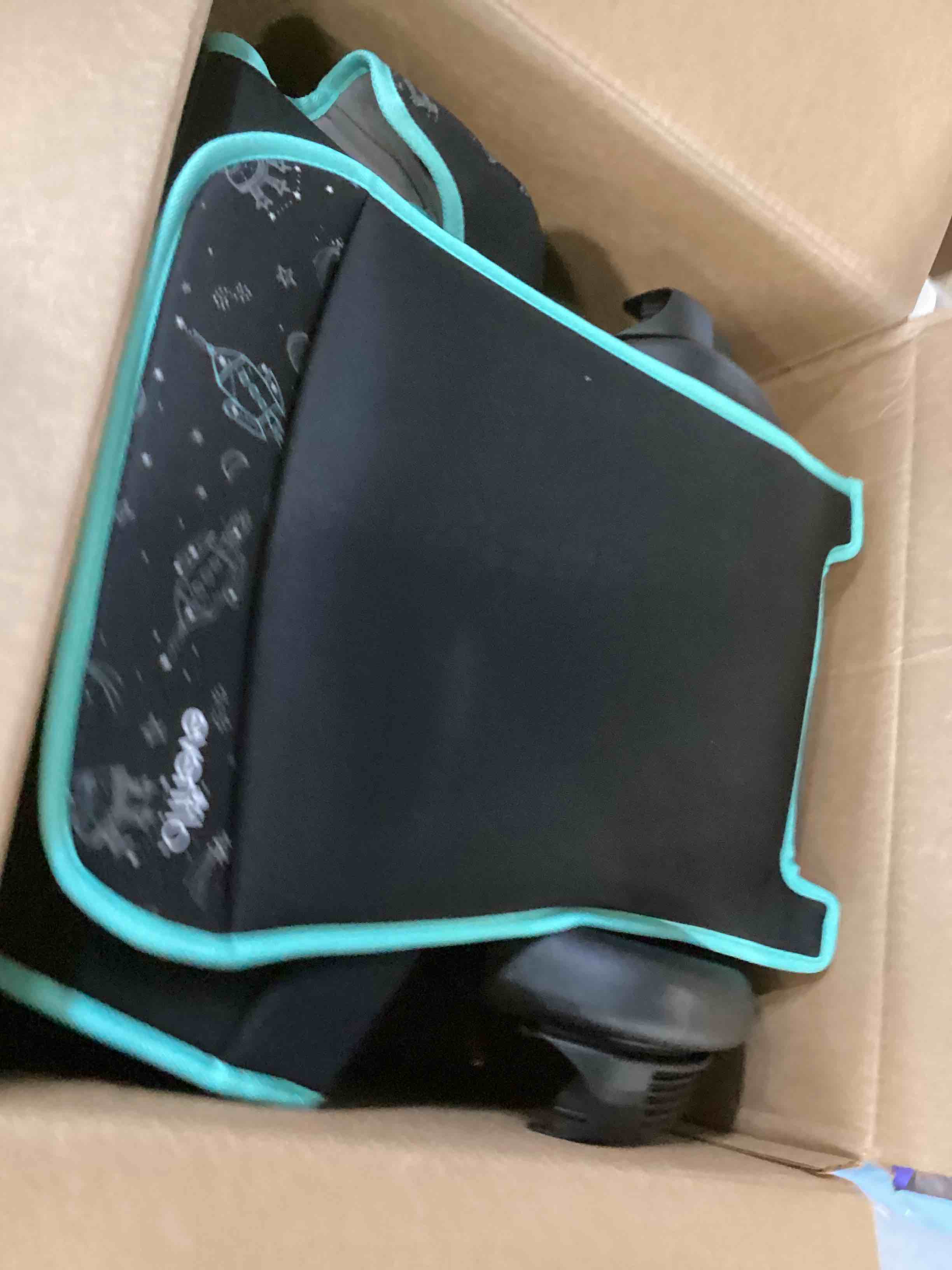https://s3.amazonaws.com/lotting-images-prod/bidfta/PPE2298985_1744040789672.jpeg