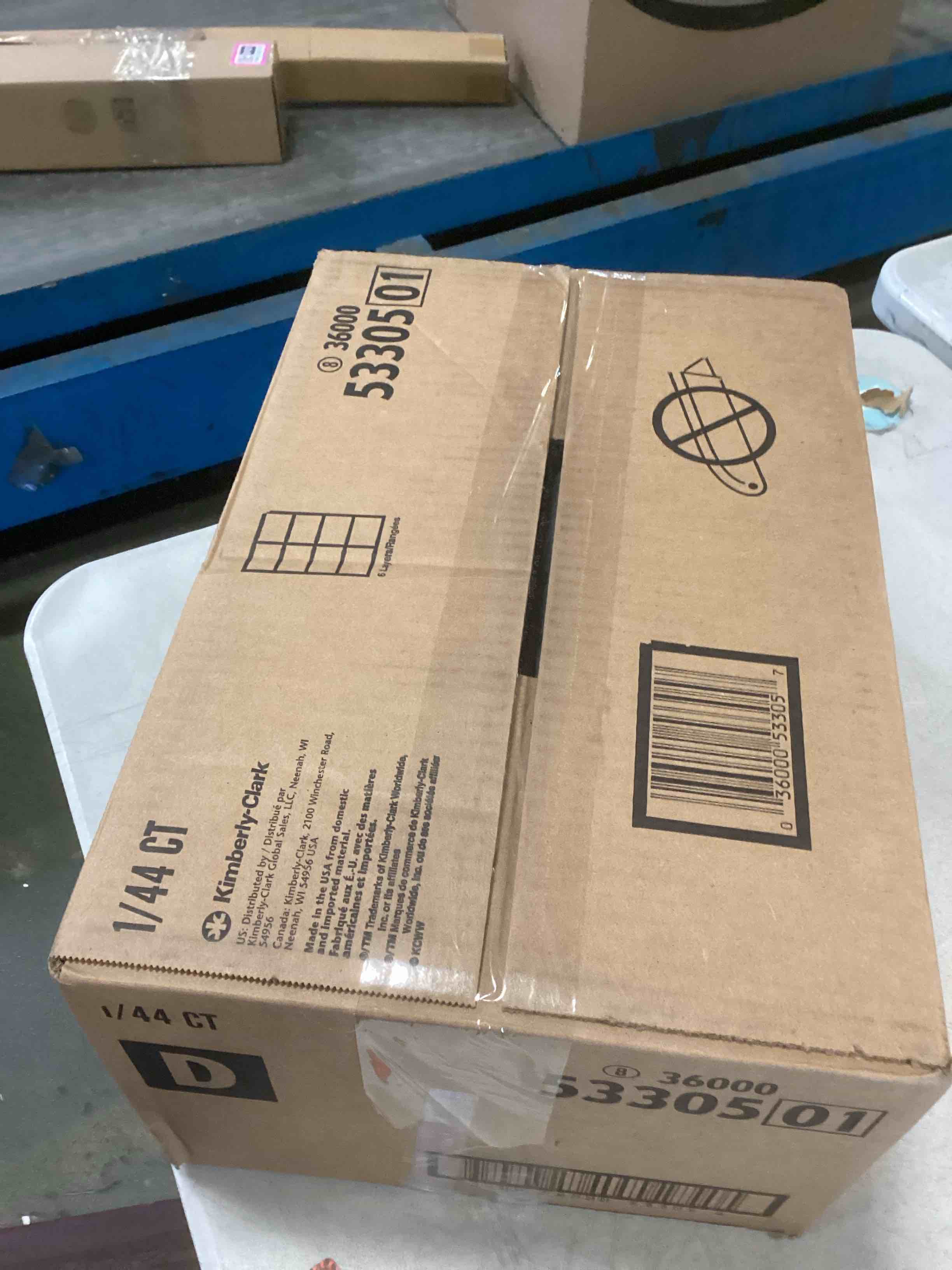 https://s3.amazonaws.com/lotting-images-prod/bidfta/PPE2299321_1744142581219.jpeg