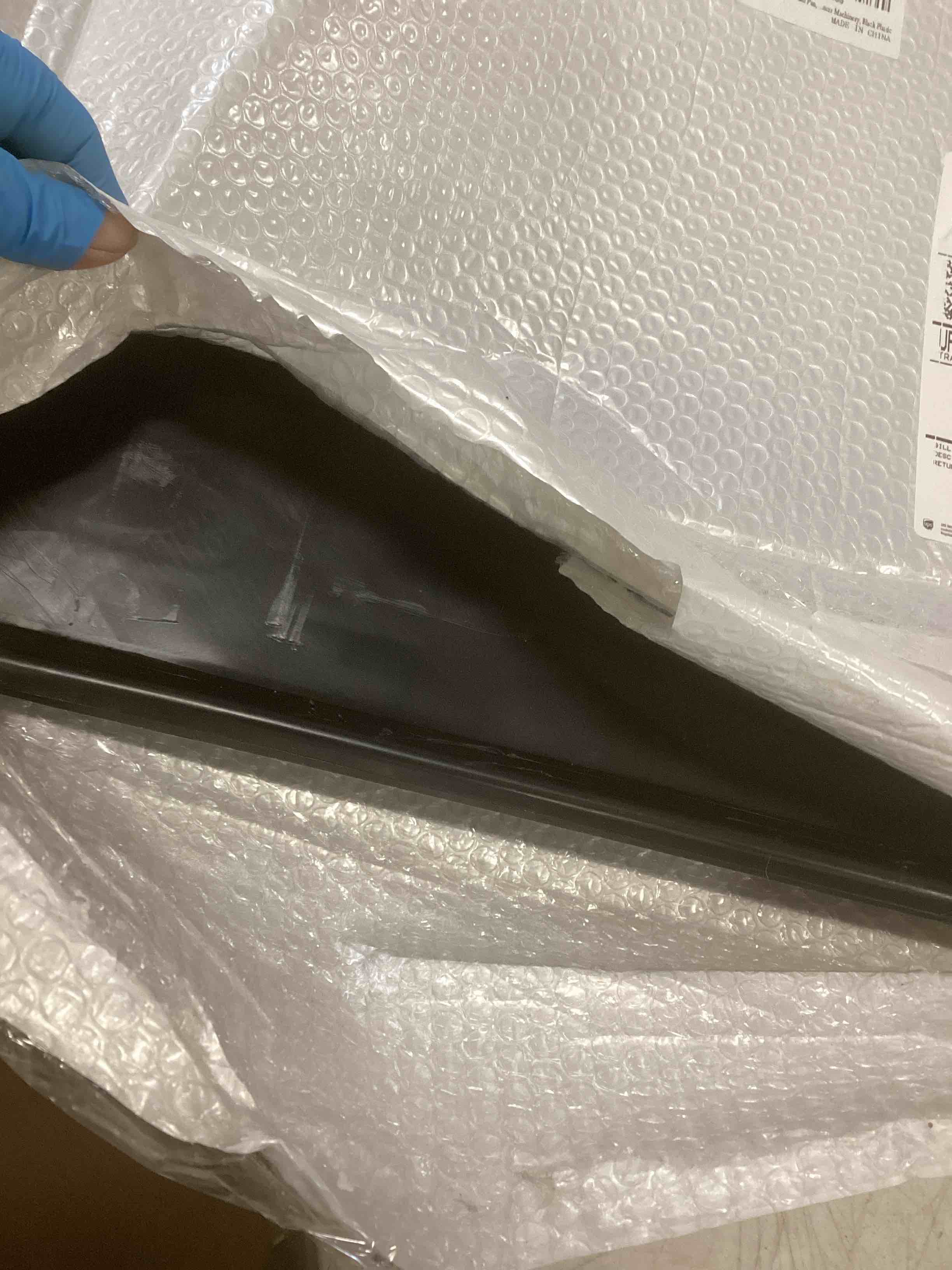 https://s3.amazonaws.com/lotting-images-prod/bidfta/PPE2299500_1744219682401.jpeg