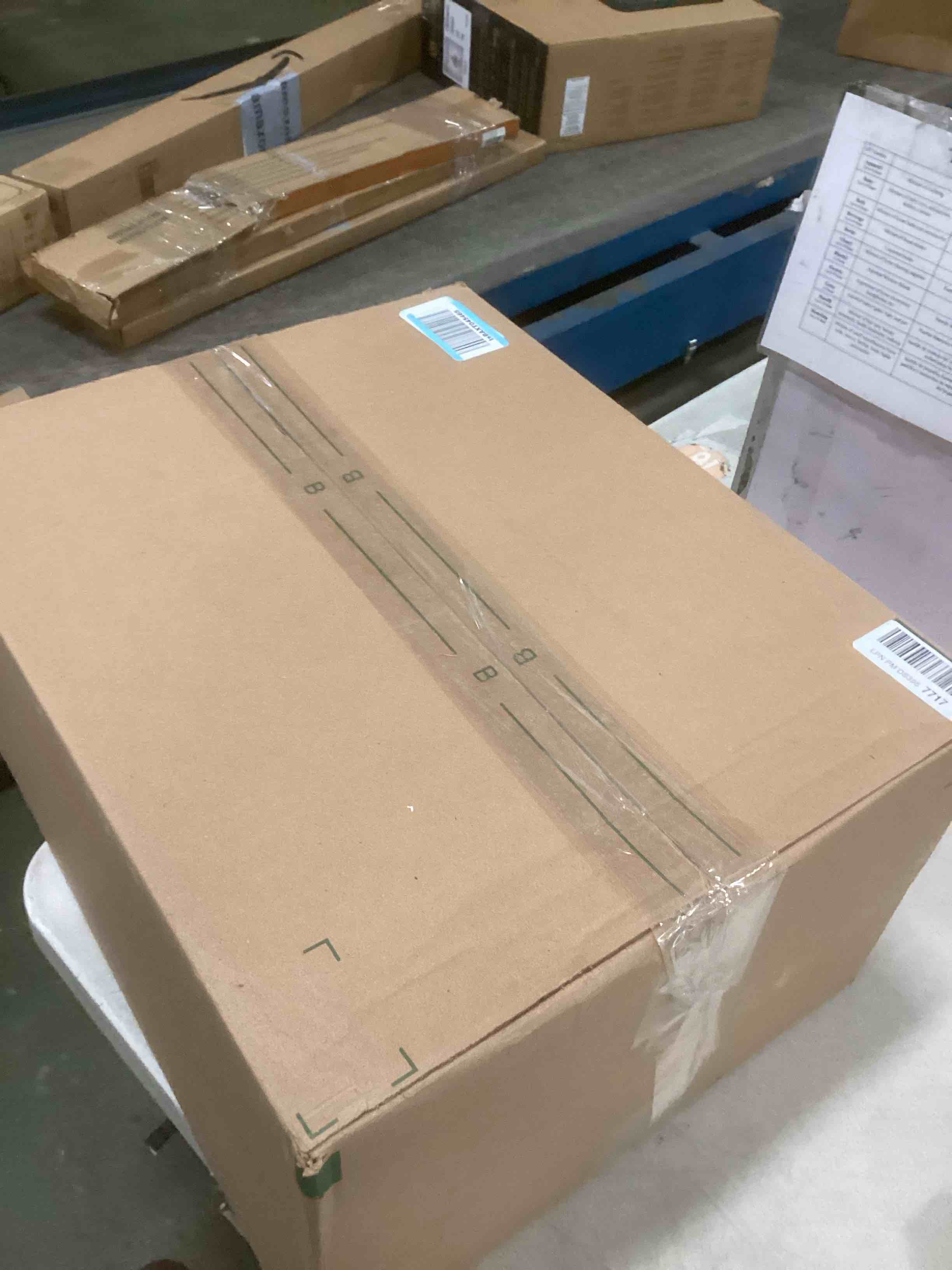 https://s3.amazonaws.com/lotting-images-prod/bidfta/PPE2299585_1744229333601.jpeg