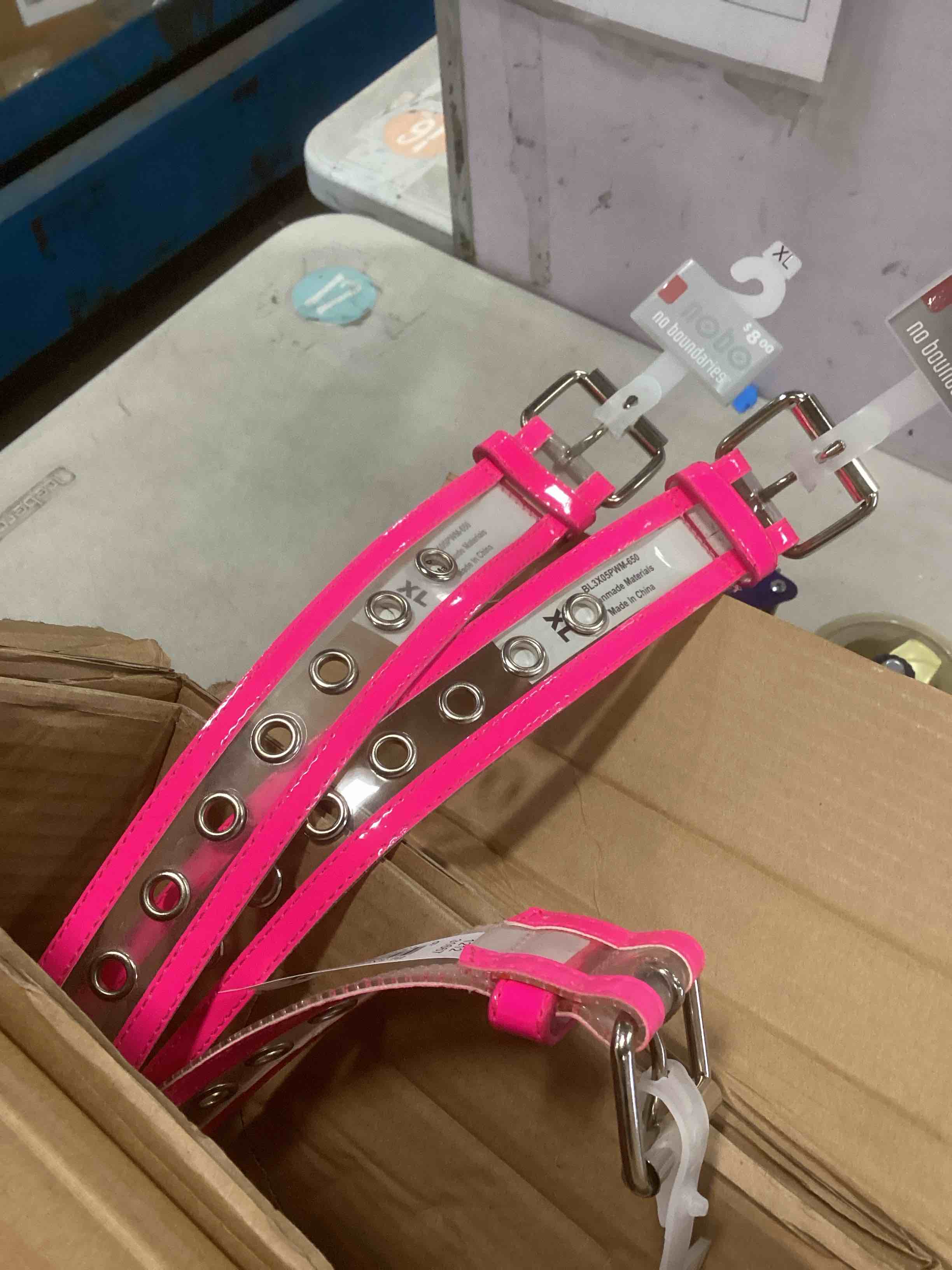 https://s3.amazonaws.com/lotting-images-prod/bidfta/PPE2299683_1744298434772.jpeg