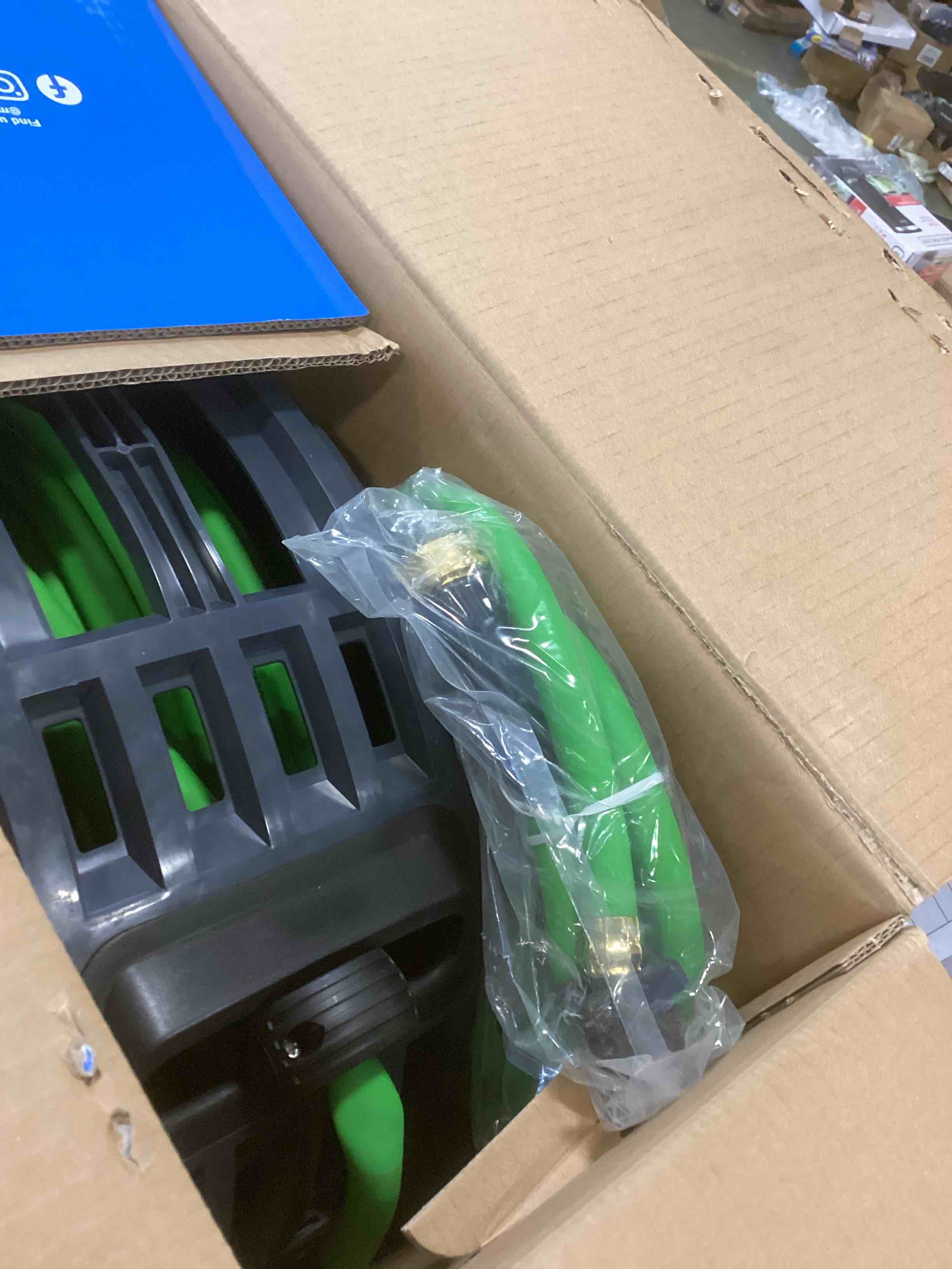 https://s3.amazonaws.com/lotting-images-prod/bidfta/PPE2299723_1744307122808.jpeg