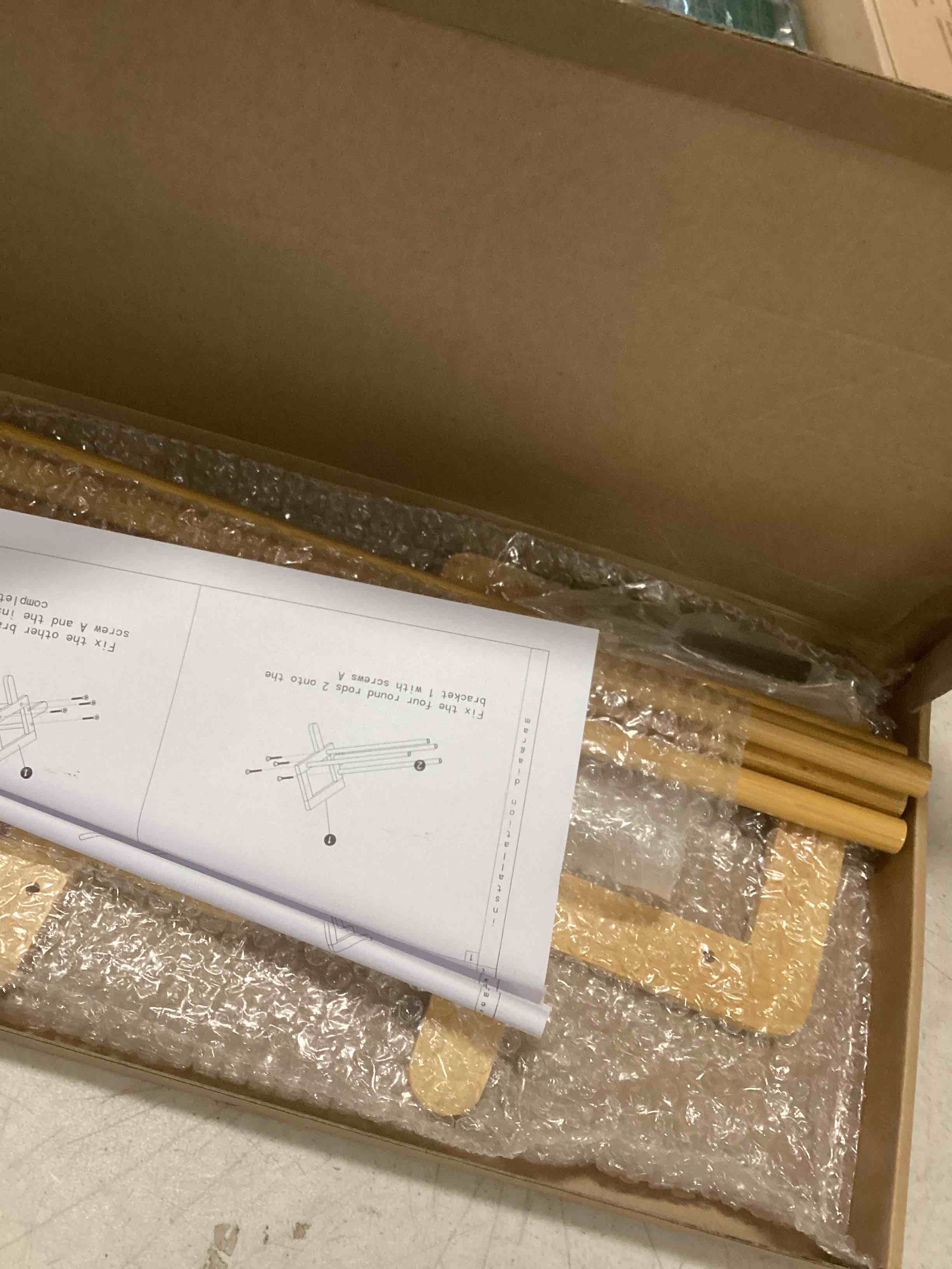 https://s3.amazonaws.com/lotting-images-prod/bidfta/PPE2299751_1744310520299.jpeg