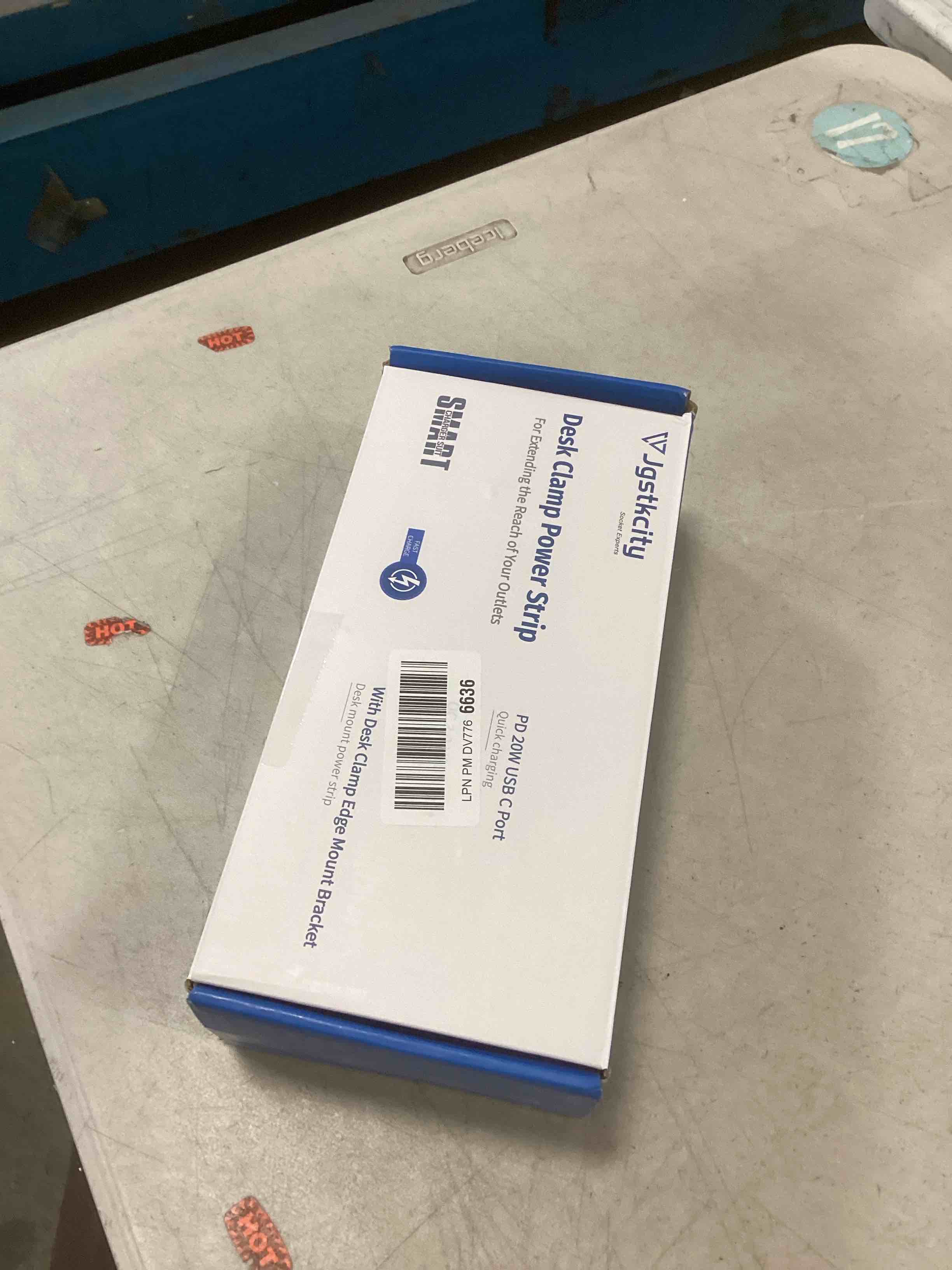 https://s3.amazonaws.com/lotting-images-prod/bidfta/PPE2299761_1744311033539.jpeg