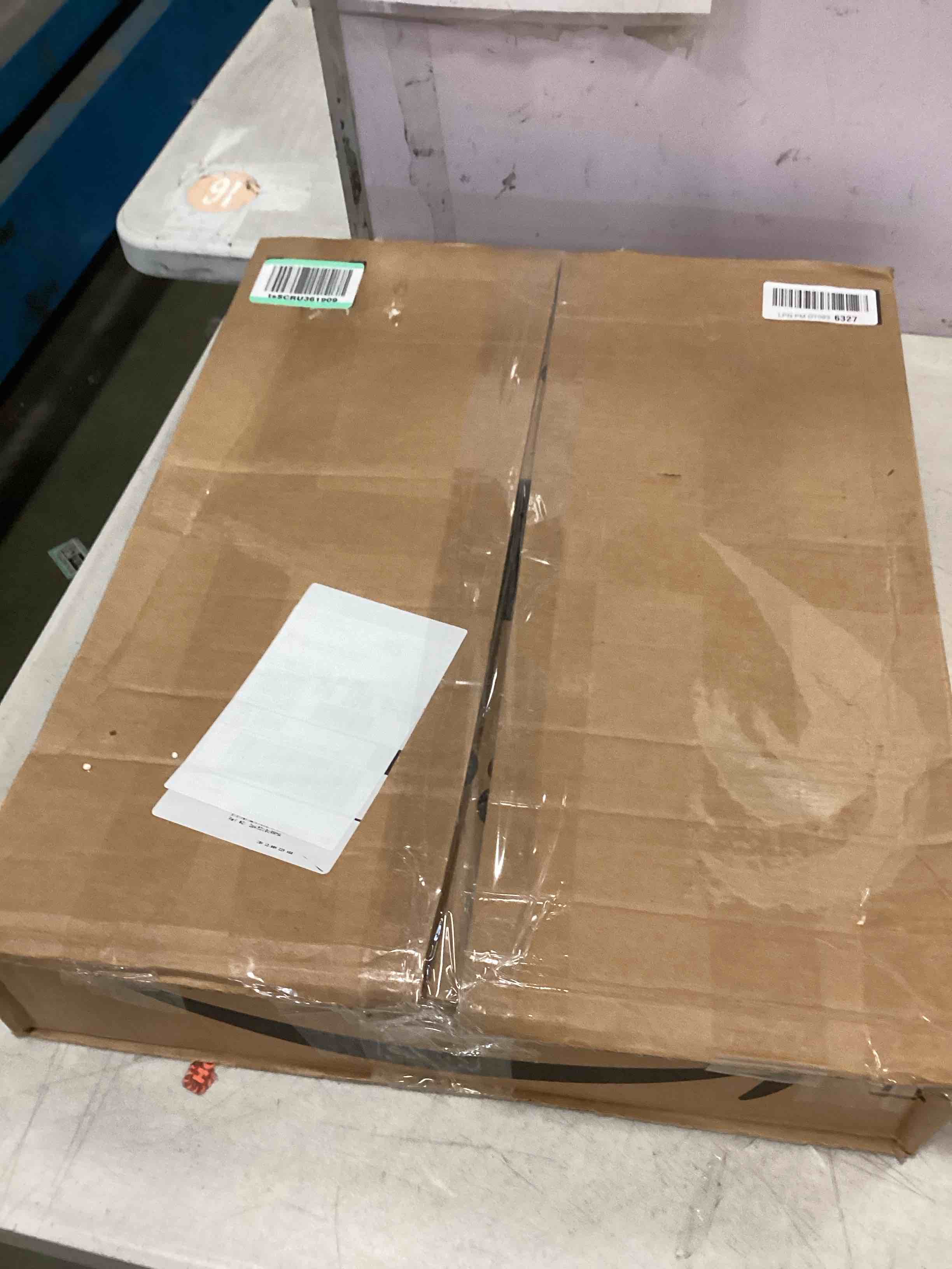 https://s3.amazonaws.com/lotting-images-prod/bidfta/PPE2300524_1744980824575.jpeg