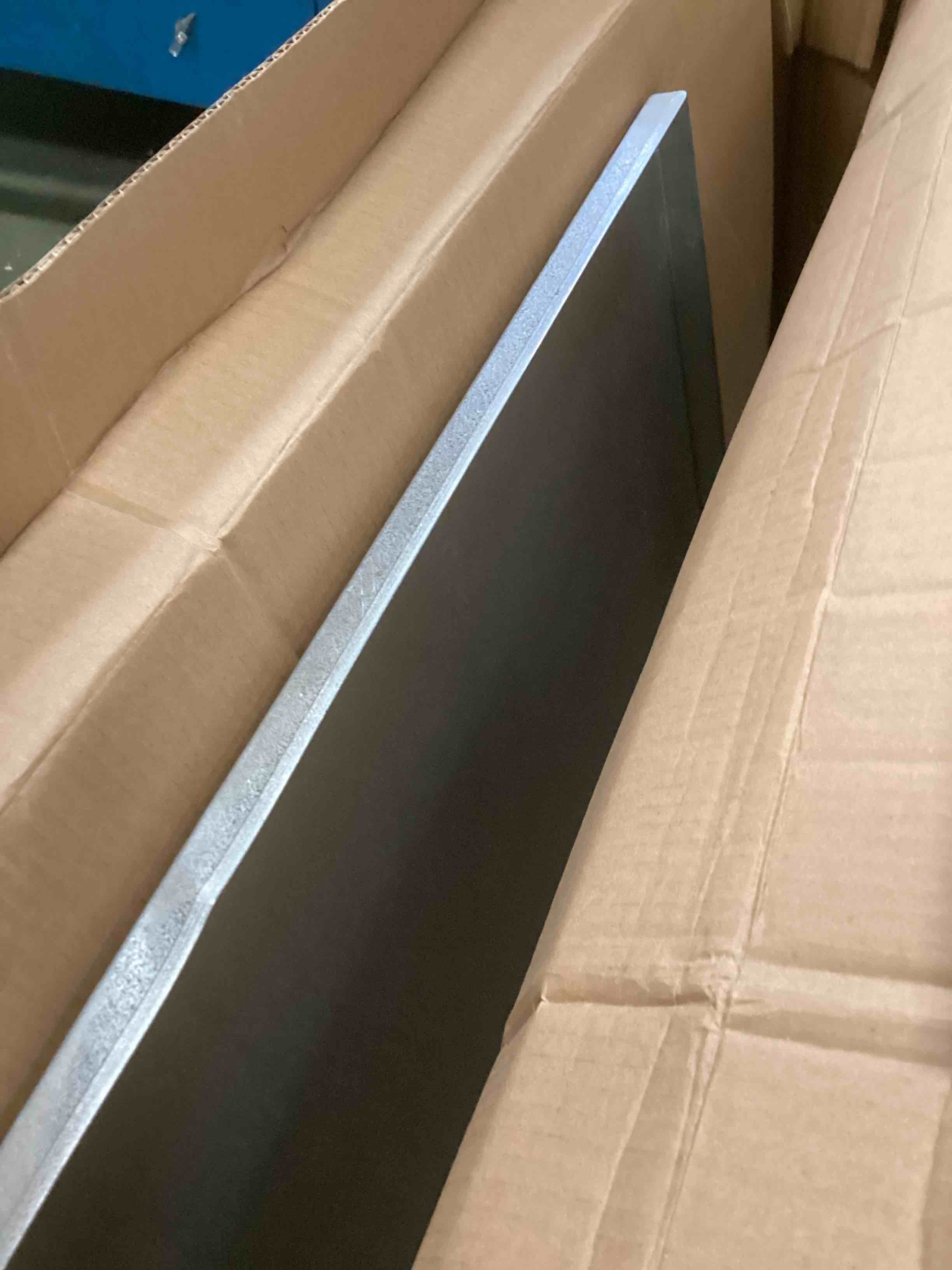 https://s3.amazonaws.com/lotting-images-prod/bidfta/PPE2300629_1744991297774.jpeg