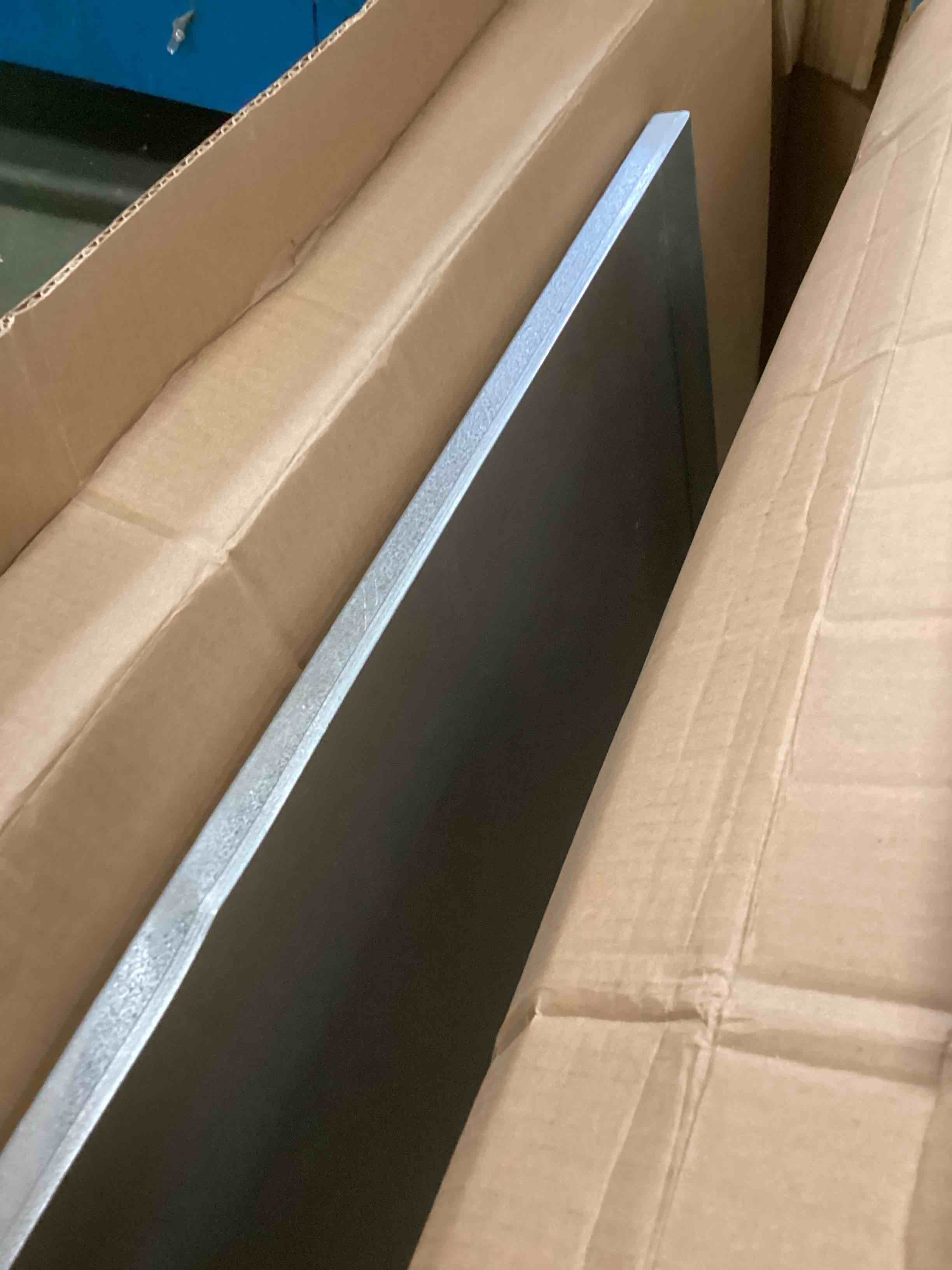 https://s3.amazonaws.com/lotting-images-prod/bidfta/PPE2300629_1744991298599.jpeg