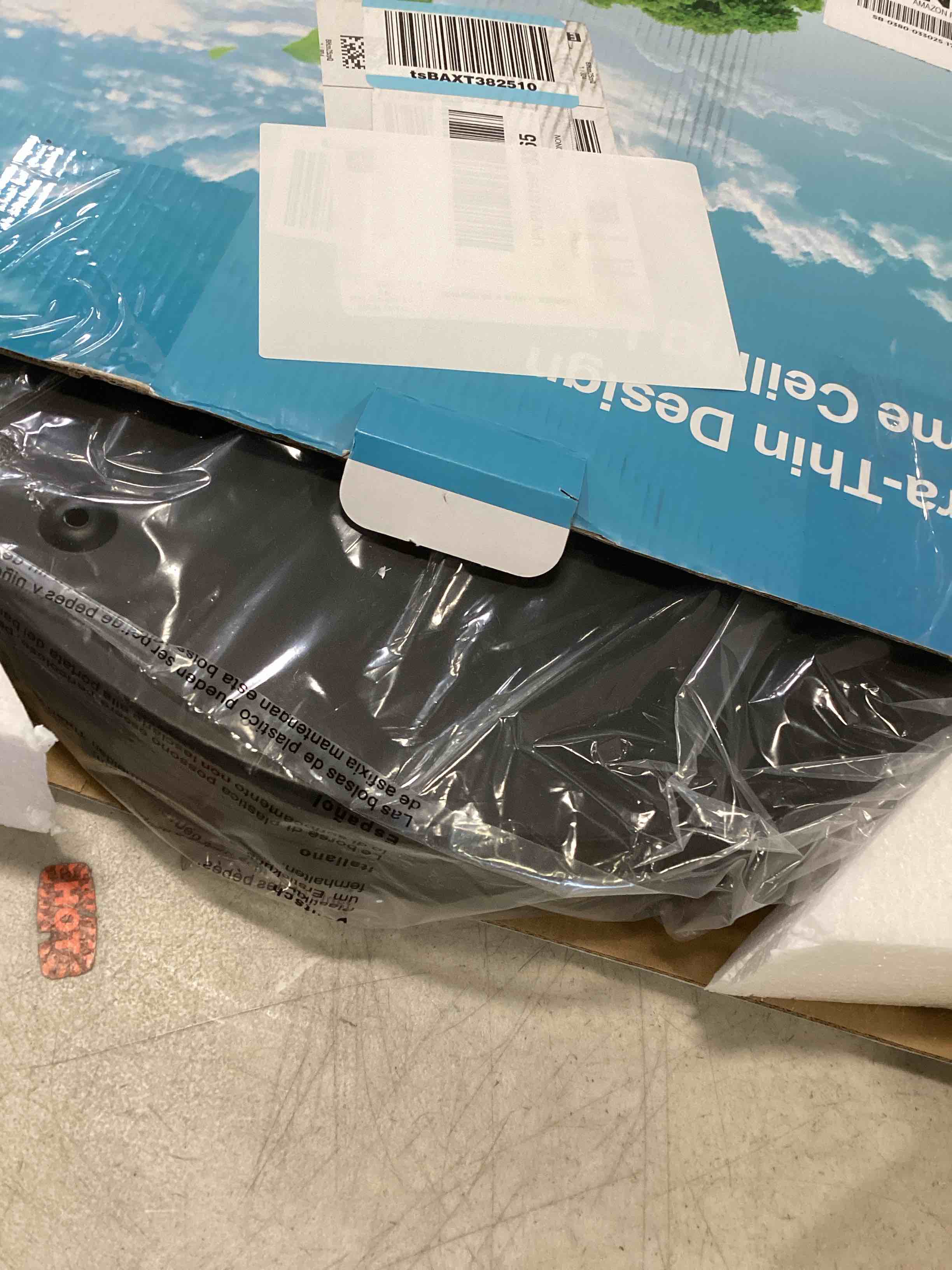 https://s3.amazonaws.com/lotting-images-prod/bidfta/PPE2300630_1744991388270.jpeg