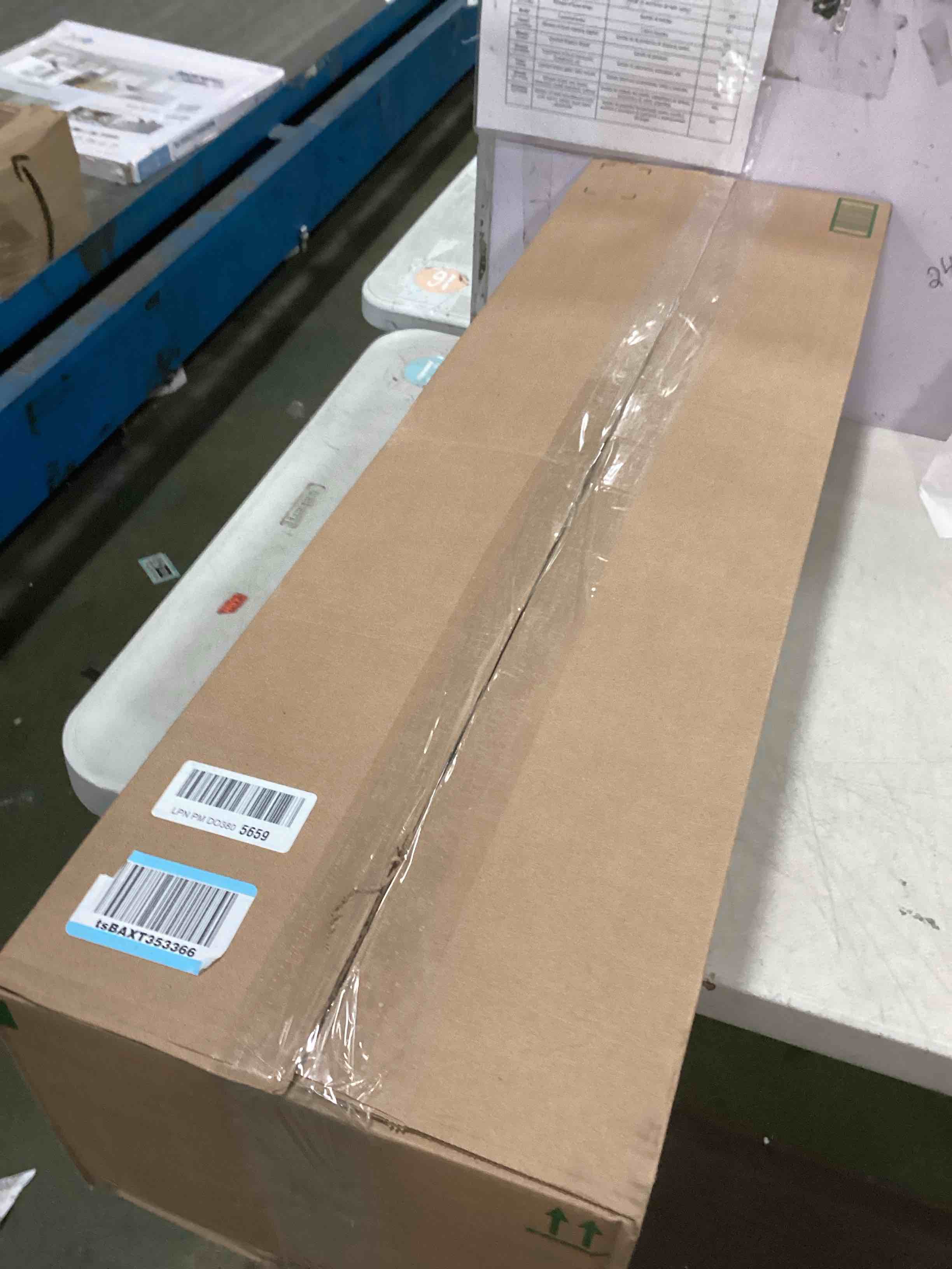 https://s3.amazonaws.com/lotting-images-prod/bidfta/PPE2300665_1745239345531.jpeg