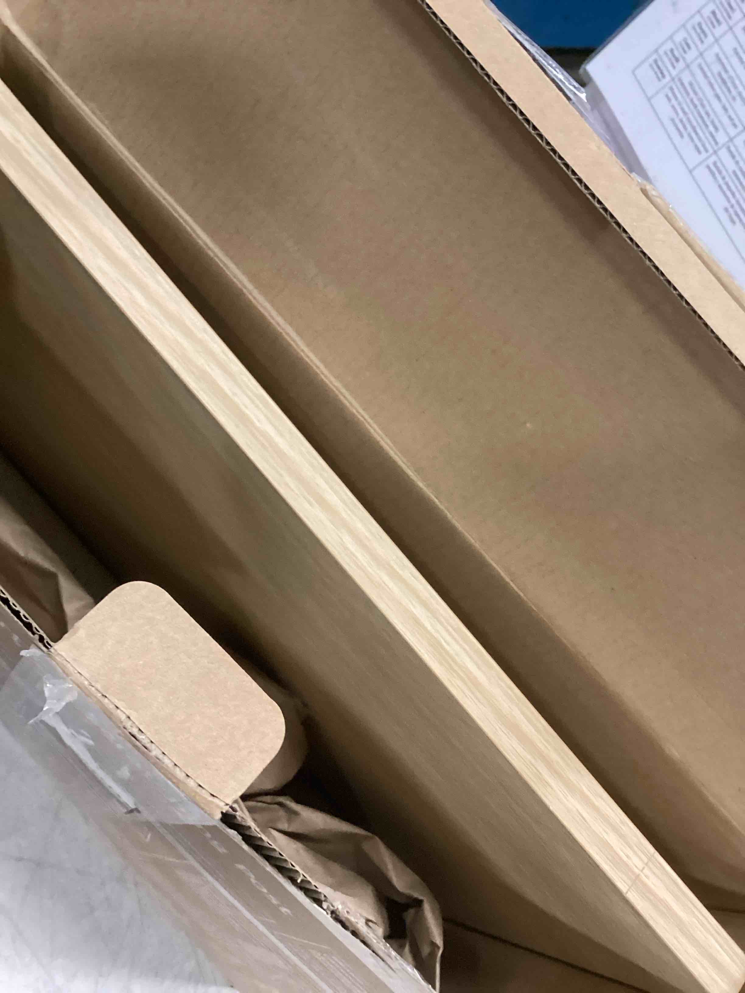 https://s3.amazonaws.com/lotting-images-prod/bidfta/PPE2300666_1745239535501.jpeg