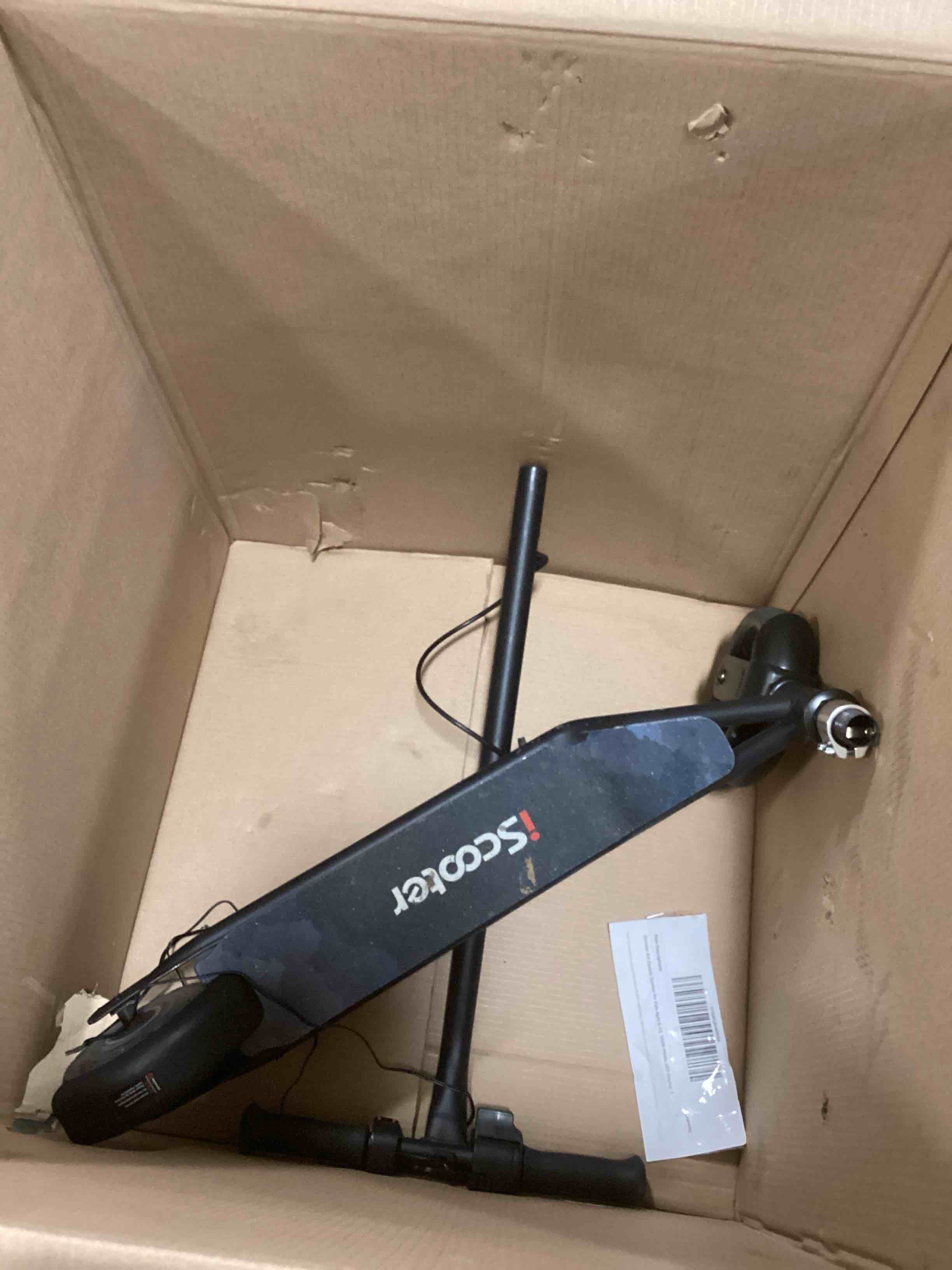 https://s3.amazonaws.com/lotting-images-prod/bidfta/PPE2300692_1745241969430.jpeg