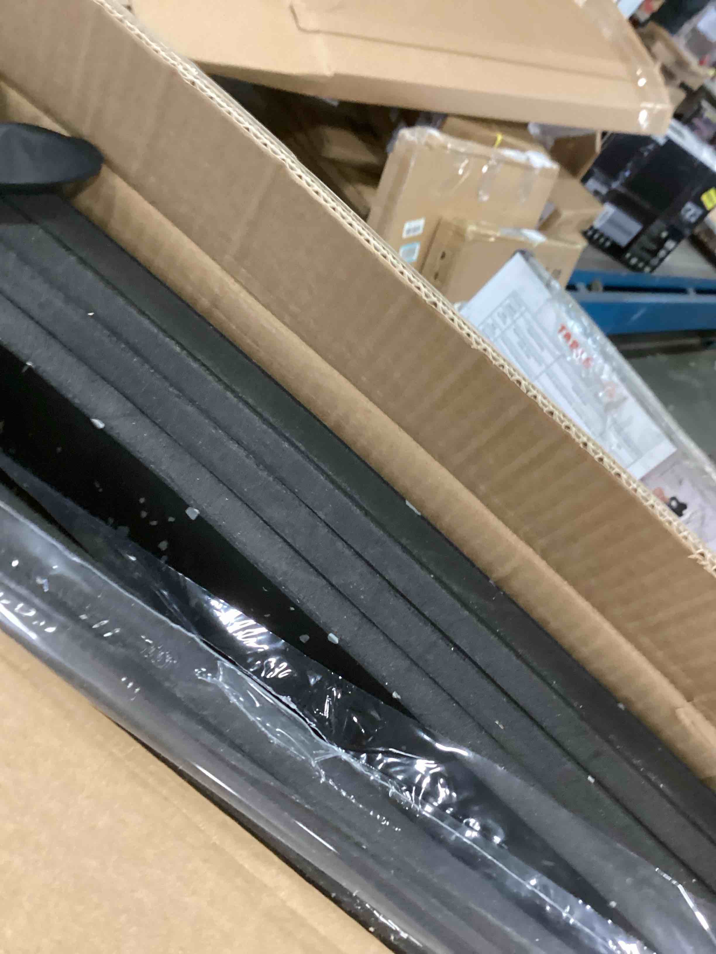 https://s3.amazonaws.com/lotting-images-prod/bidfta/PPE2300816_1745258164549.jpeg