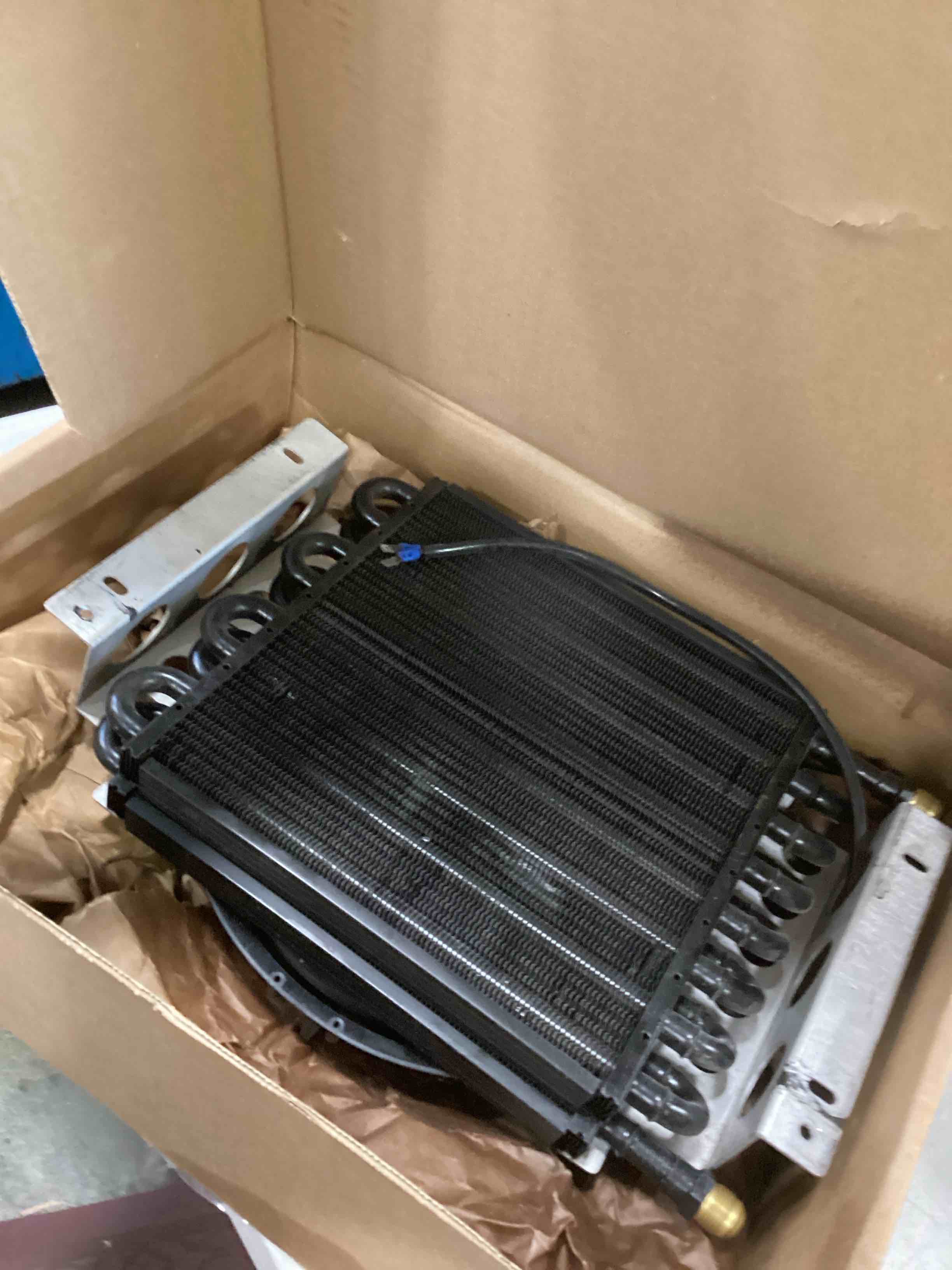 https://s3.amazonaws.com/lotting-images-prod/bidfta/PPE2300839_1745260055481.jpeg