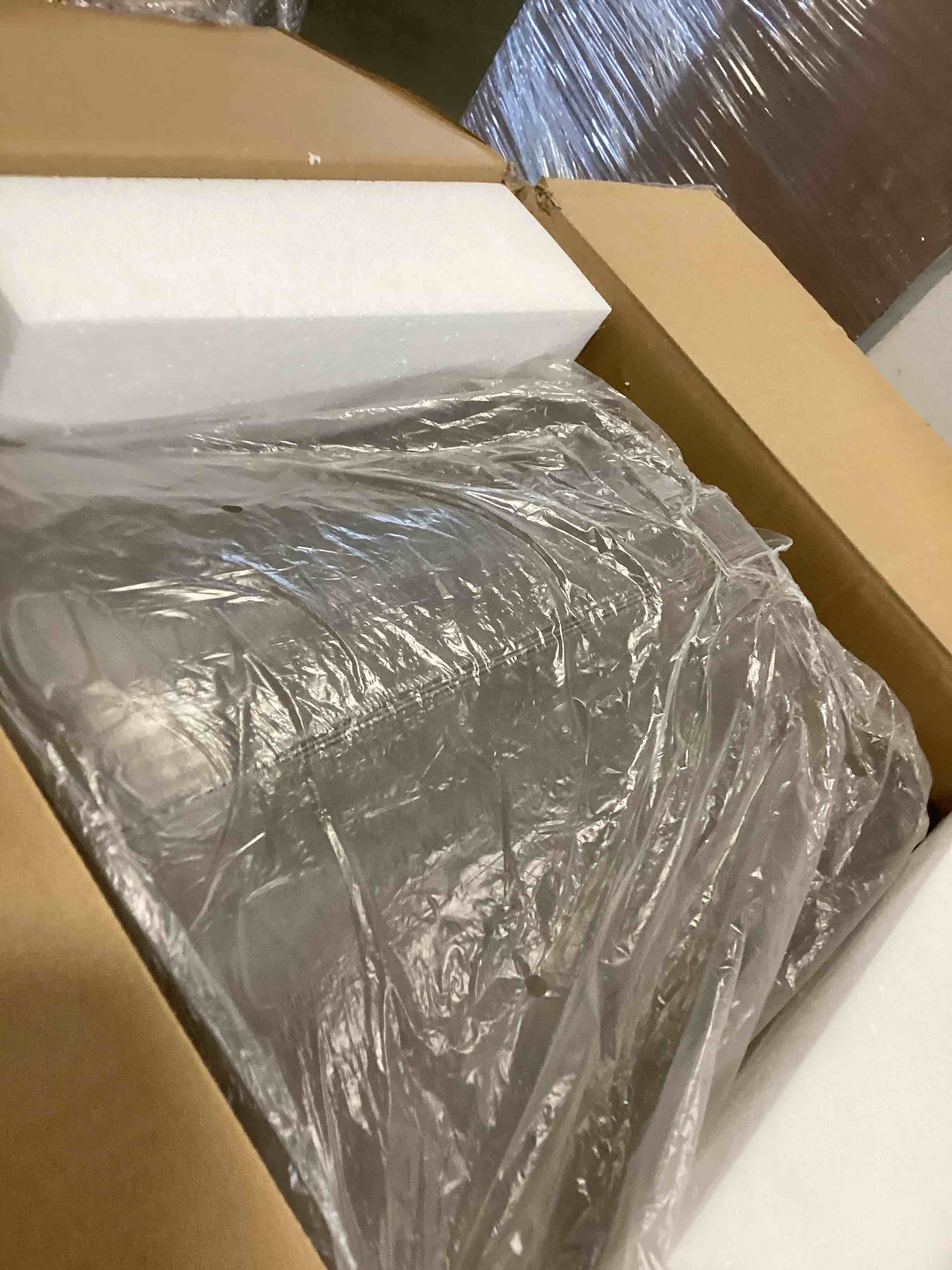 https://s3.amazonaws.com/lotting-images-prod/bidfta/PPE2300991_1745336497850.jpeg