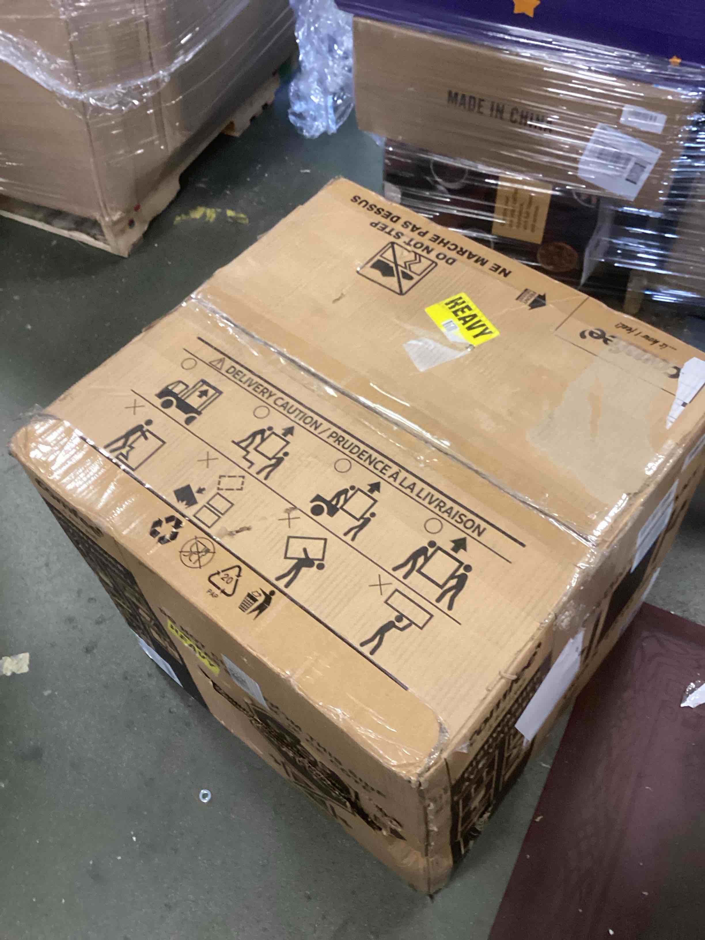 https://s3.amazonaws.com/lotting-images-prod/bidfta/PPE2301008_1745338465491.jpeg